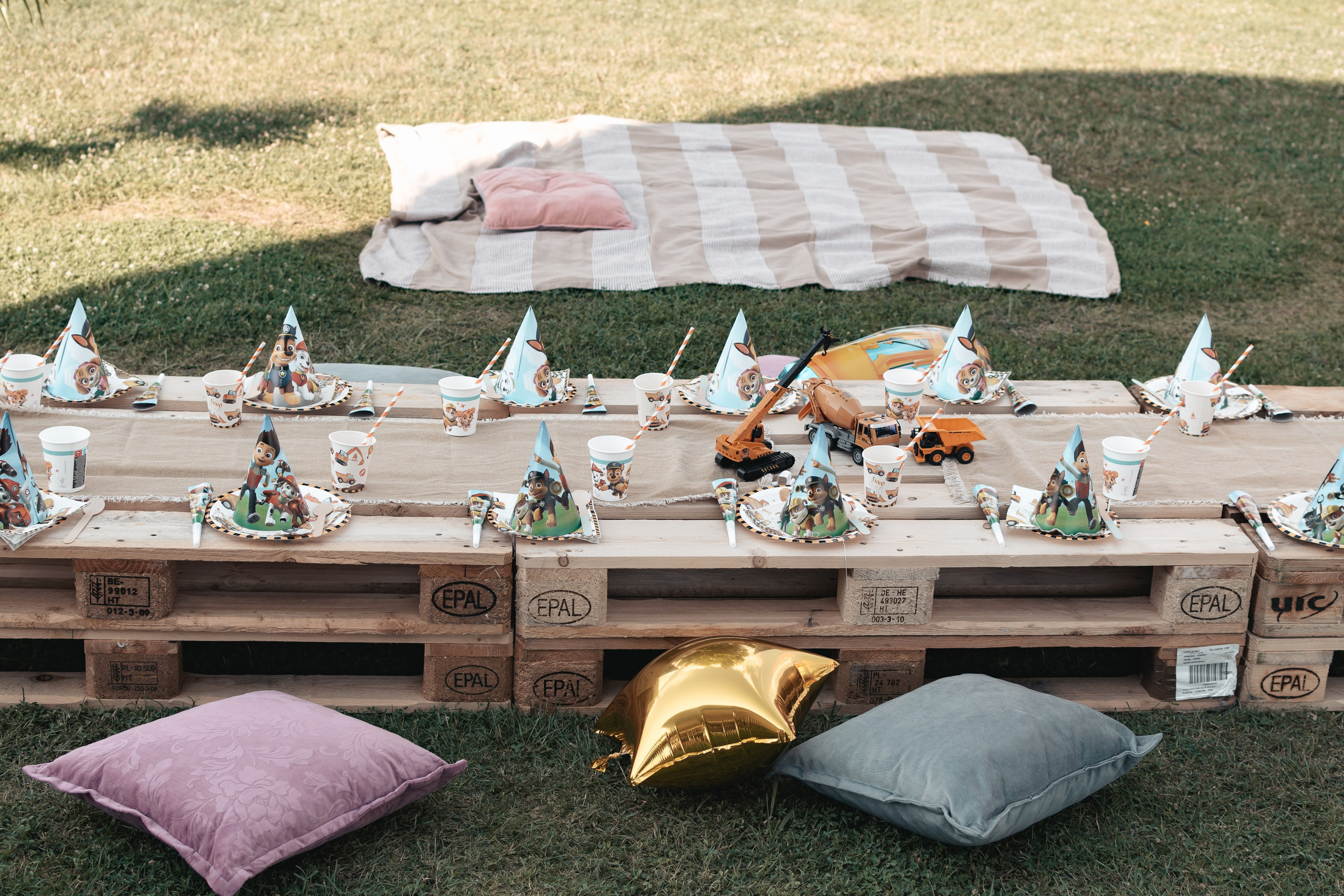 Jakov, rođendan. BambinaaPhotography