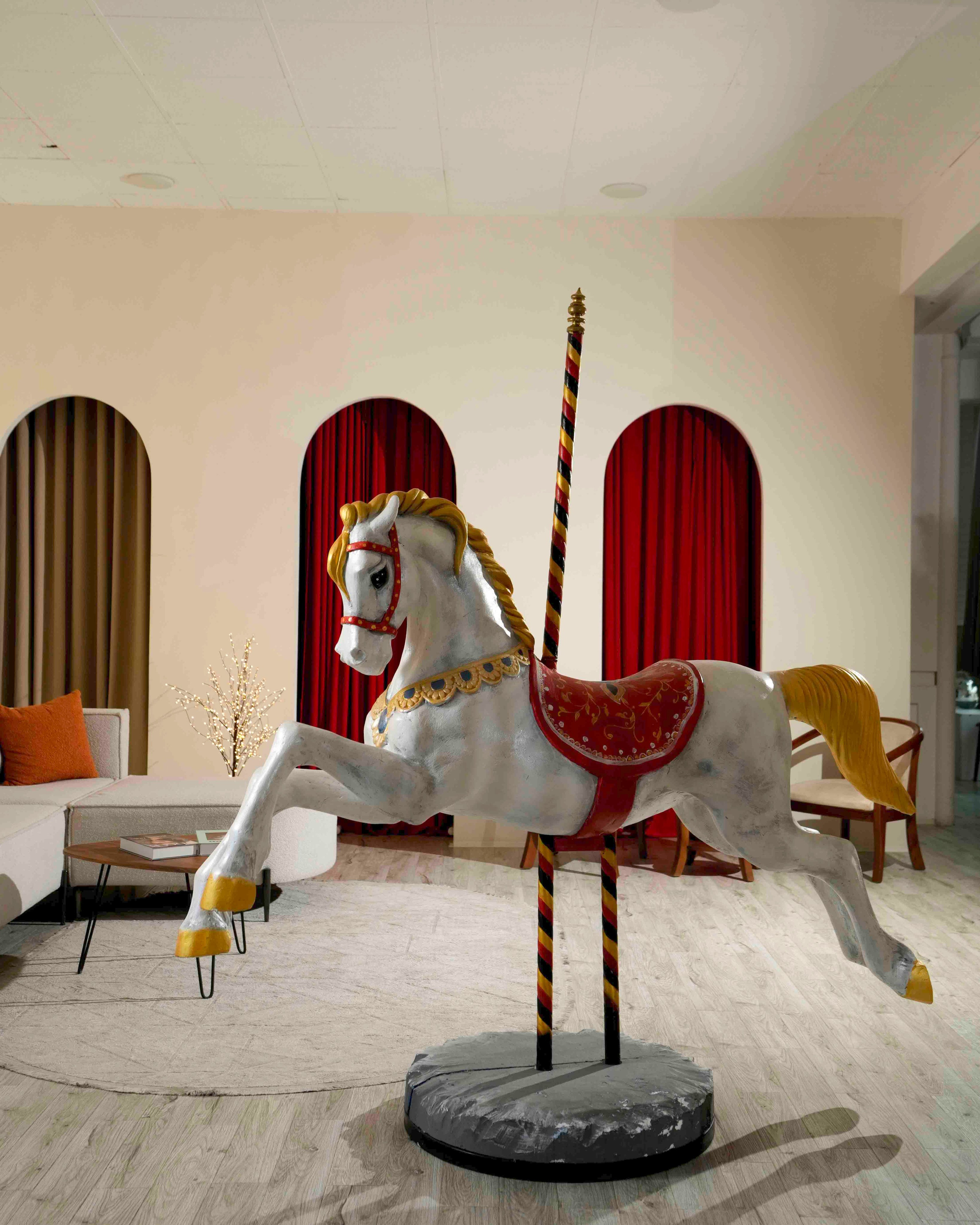 Зал «Эстет» — (ул.Мукими, 1А). 2astudio.uz