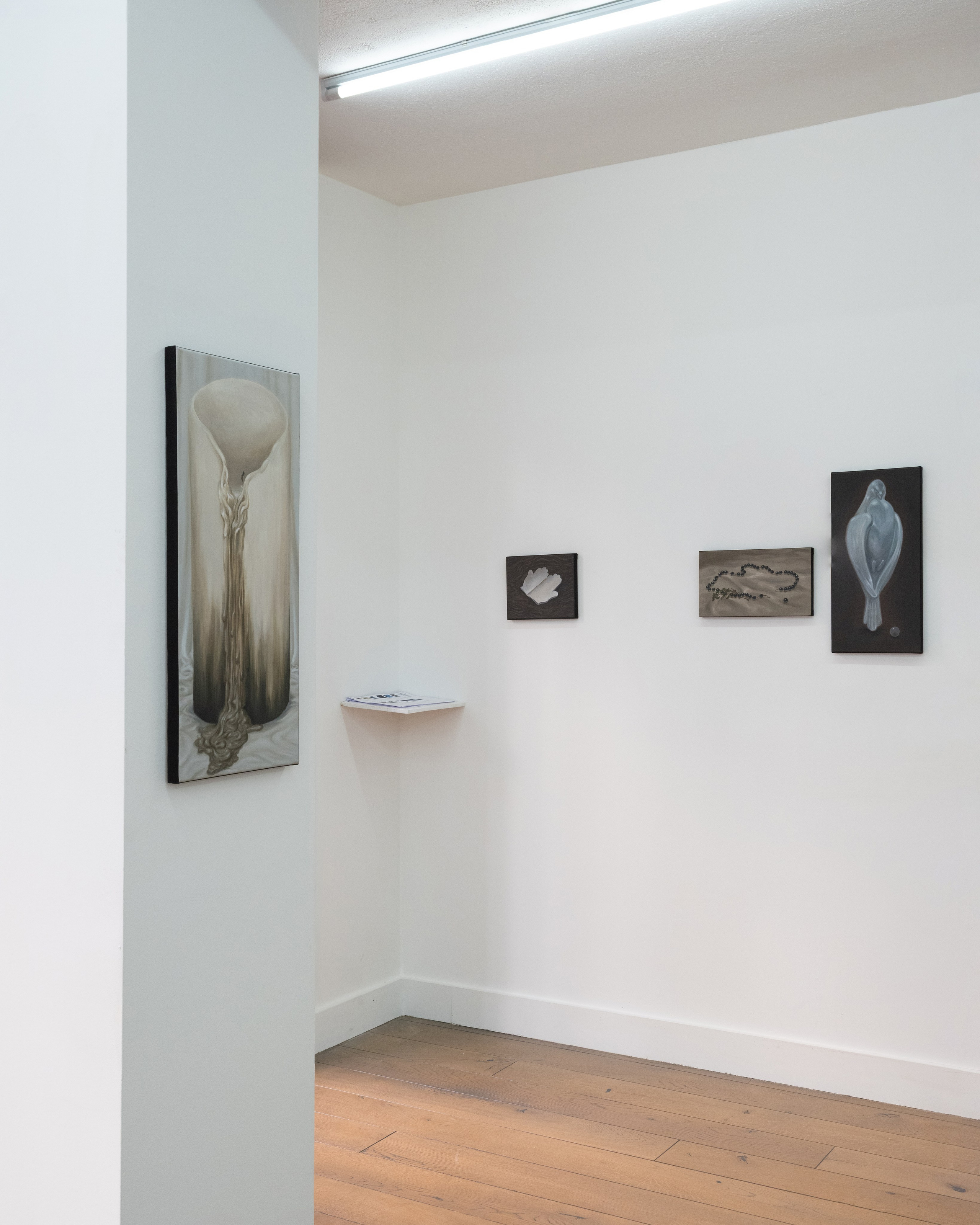 Fragments suspendus.2025. Yujoo HONG