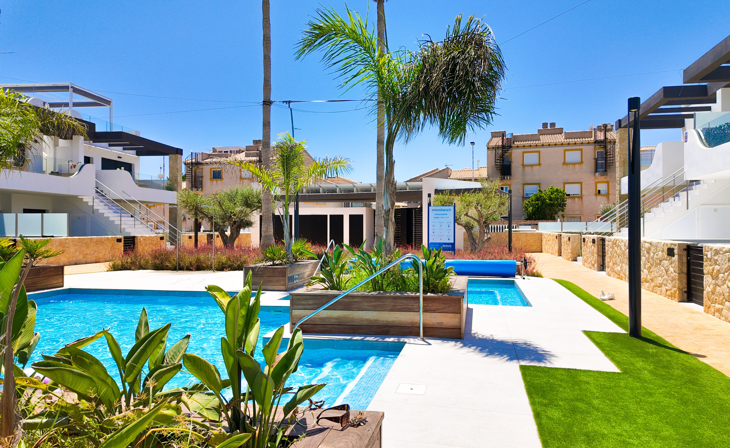 PALMVIEW I&M GROUP. Baby Beast