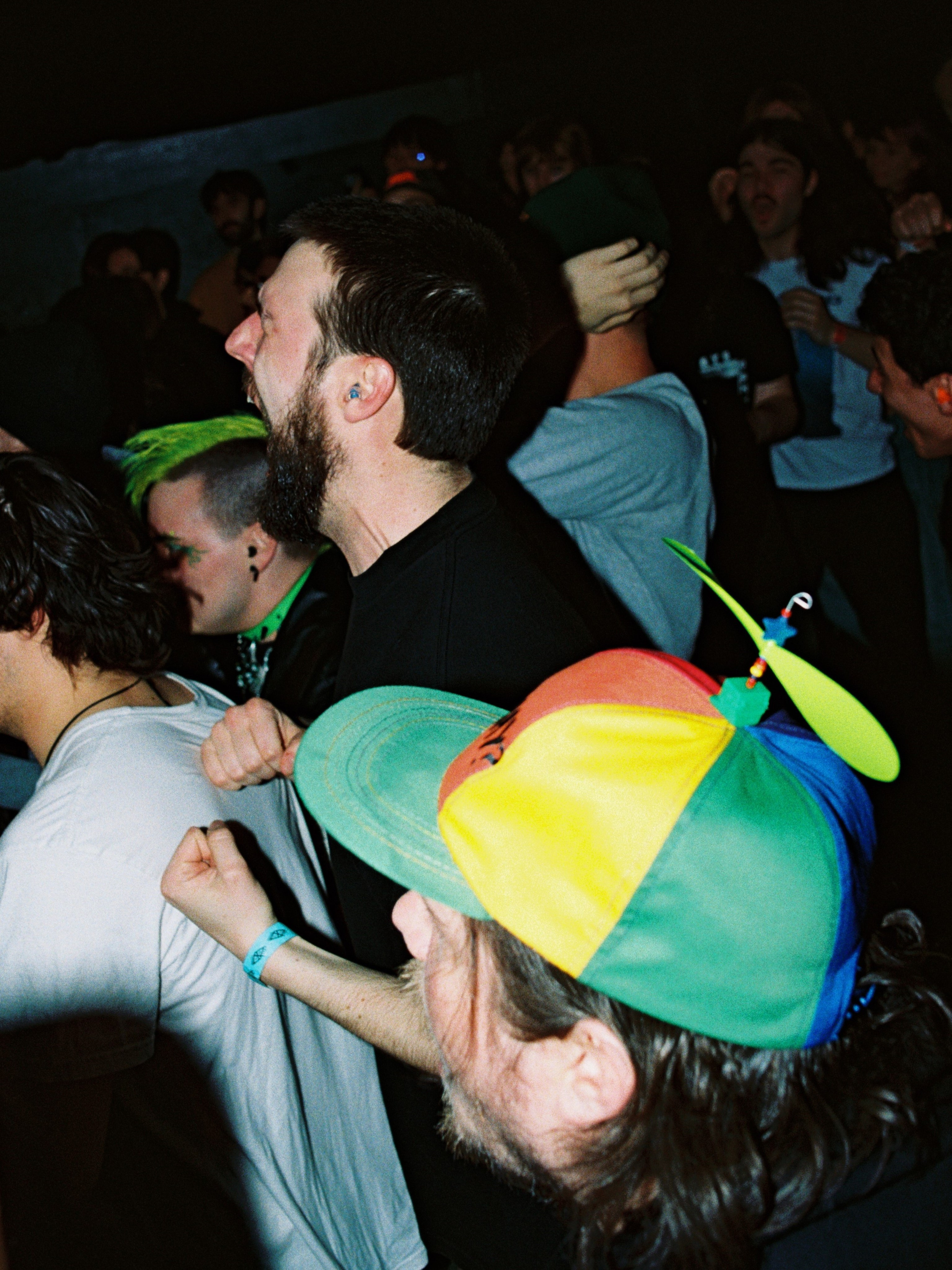 MUSIC AND EVENT. 35mm Photography by Brad Zgonena based in Chicago, IL