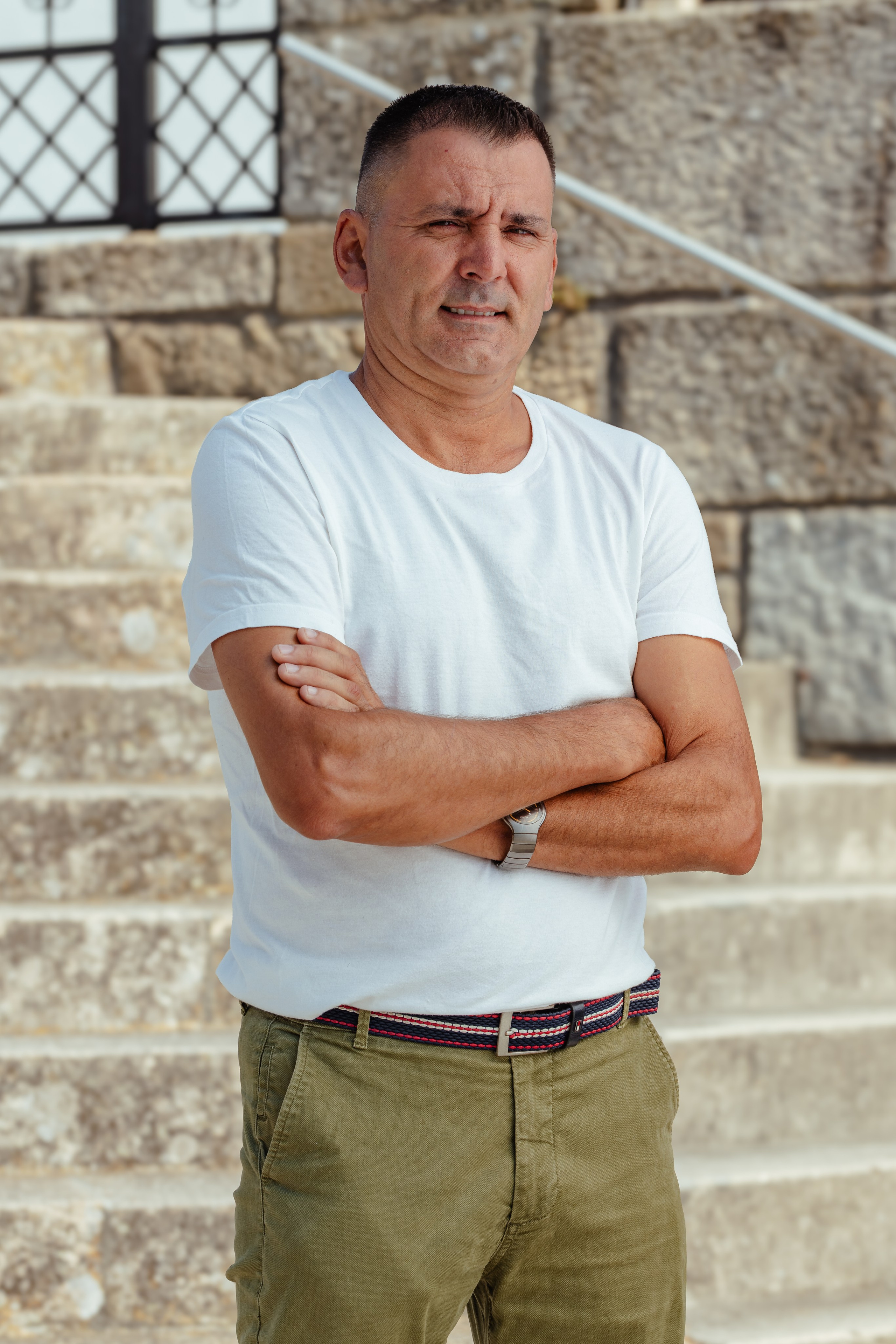 As Pessoas Primeiro — APP. ESTUDIO DOZE