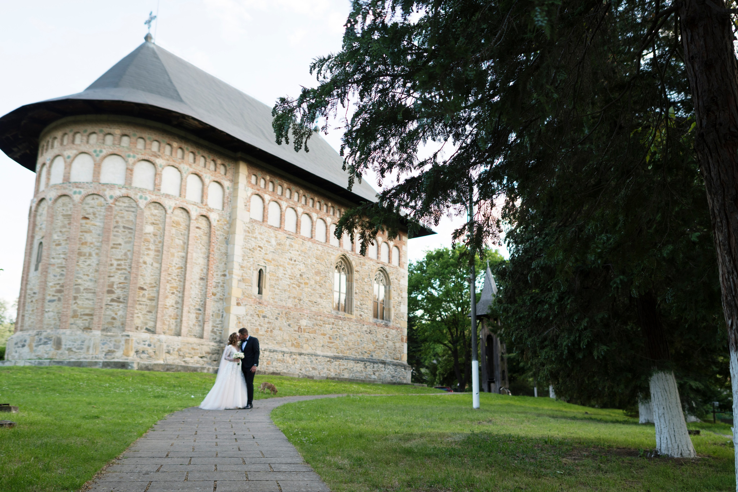 Fotografii de nunta Onesti. MDimaFotoStudio. Fotograf de nuntă, evenimente private și de familie