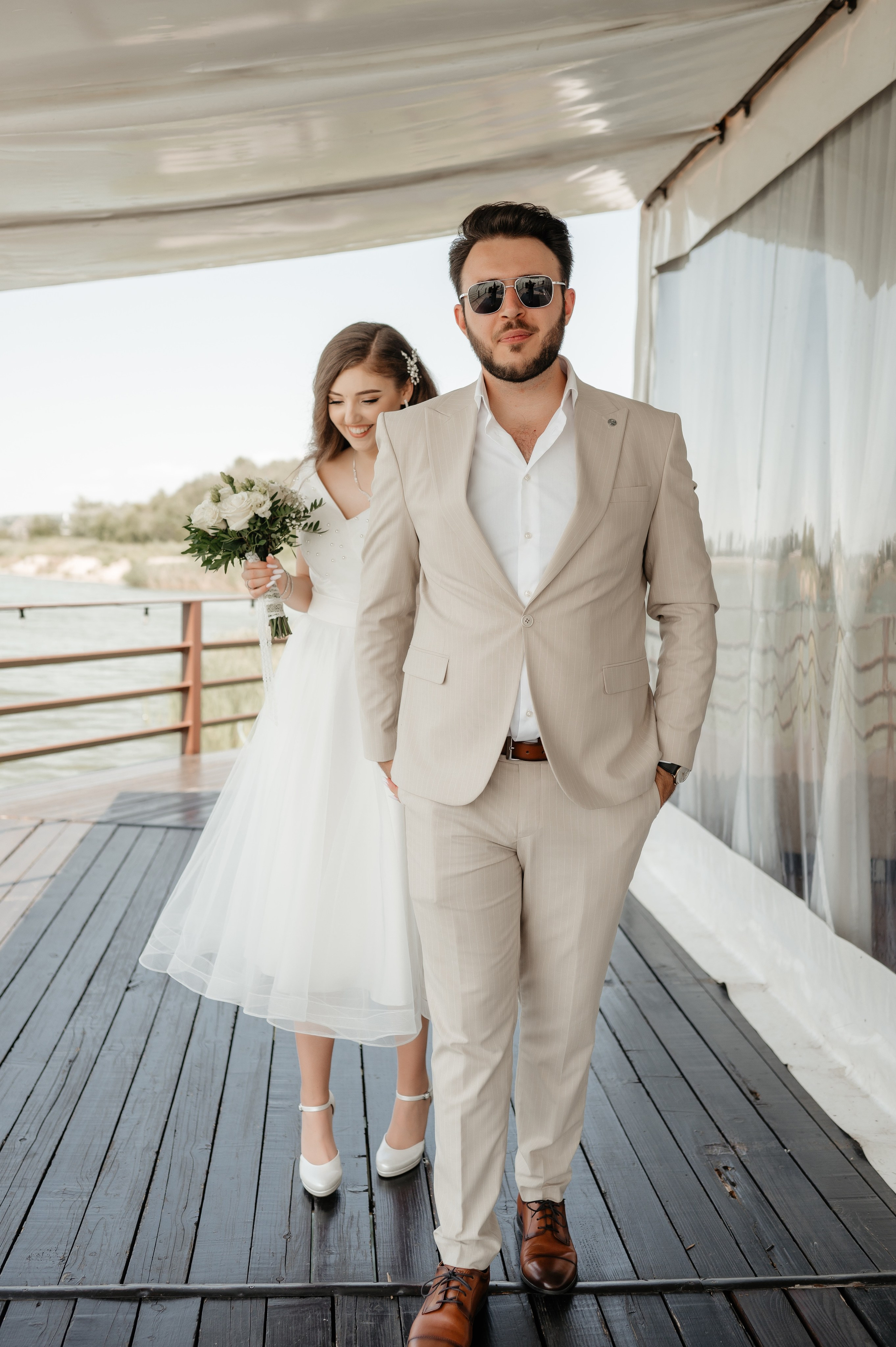 Cununie civila in aer liber si sedinta foto de cuplu. Proud Vision Weddings | Wedding Photography & Film — Servicii profesionale Foto Video Nunta Iasi