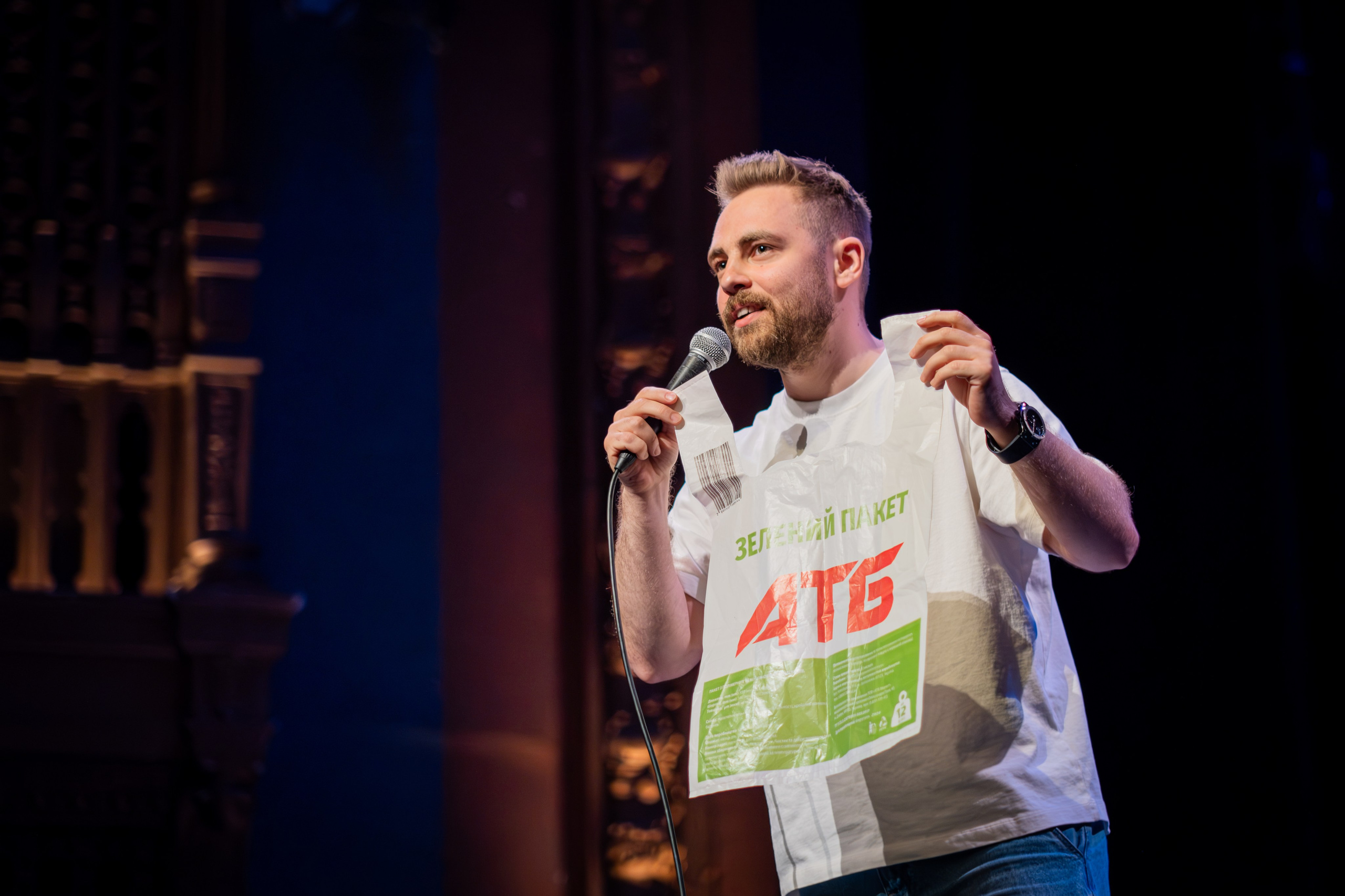 ANTON TYMOSHENKO. Reportage concert portrait photography in the San Francisco Bay Area