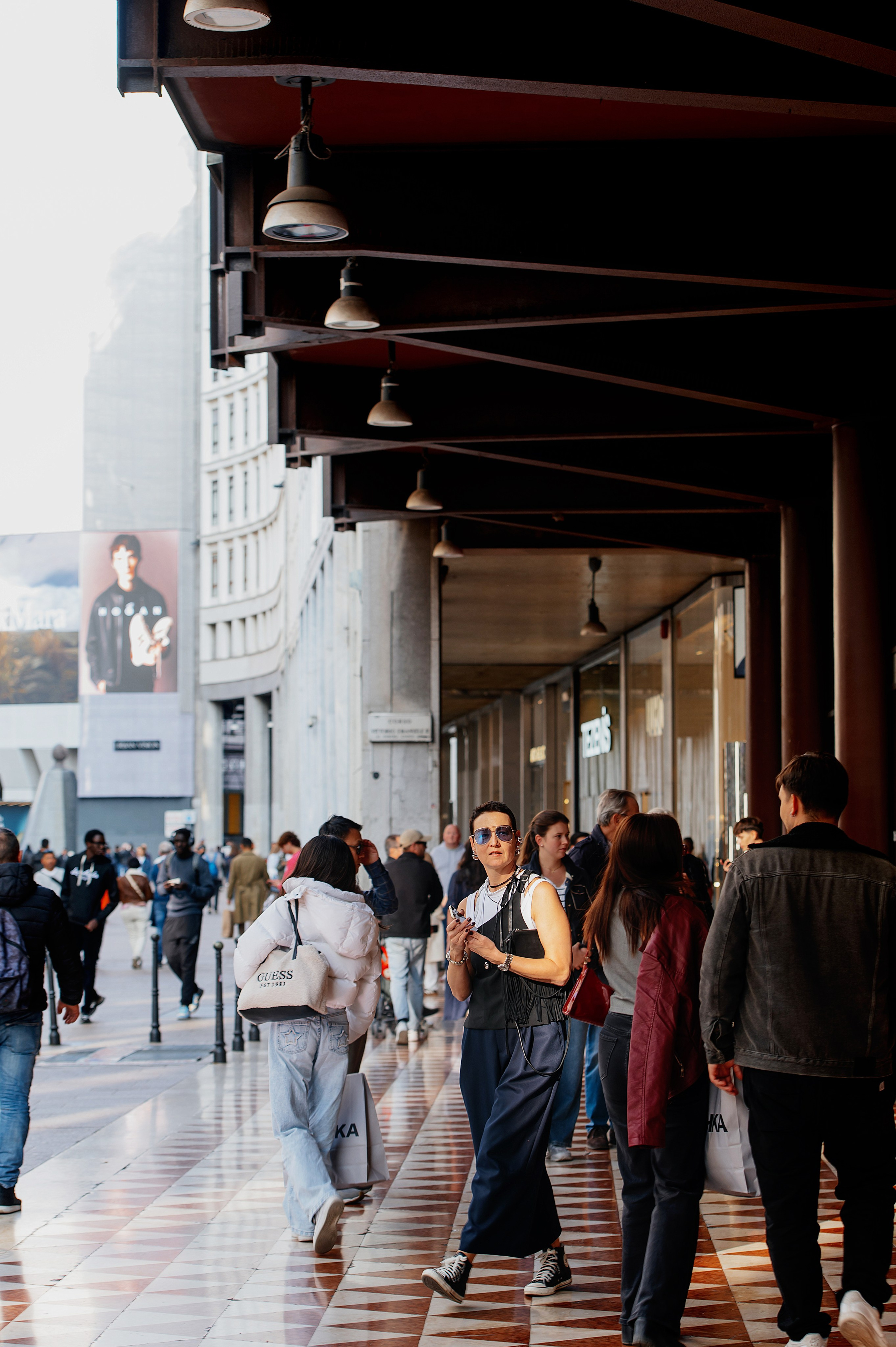 Milan, Autumn 🍂, Julia. Wedding photographer from Moldova Alexey Chipchiu