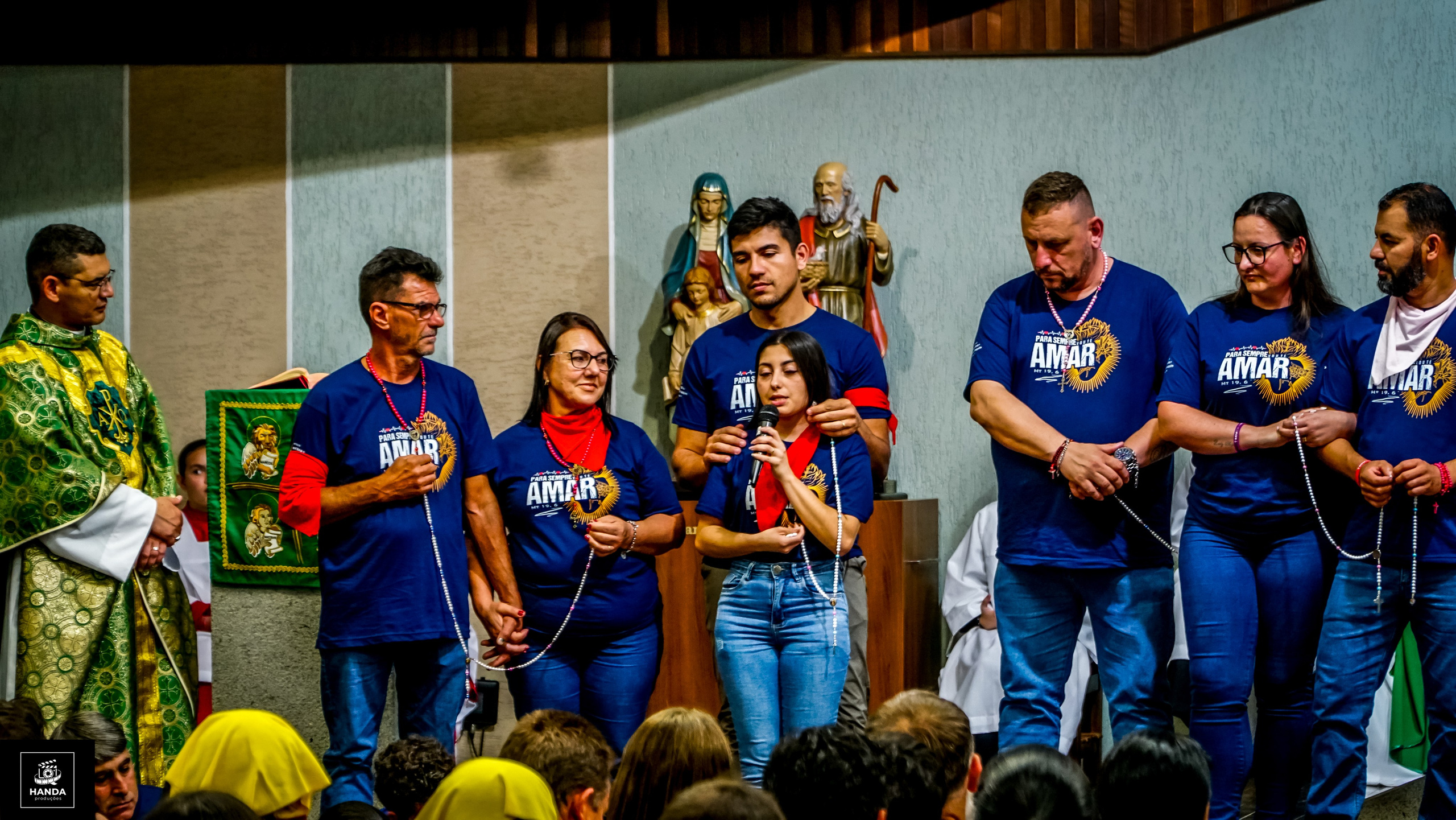 Acampamento Casais. Handa Produções