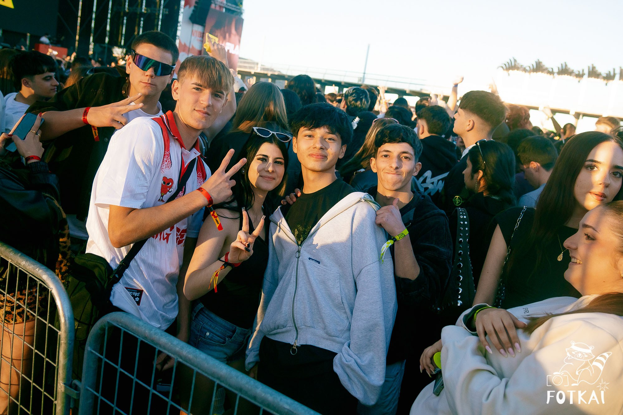 Fotos Costa Sonora 2026 Alicante Día 2 — busca tu foto y encuentra amigos del festival | FOTKAI