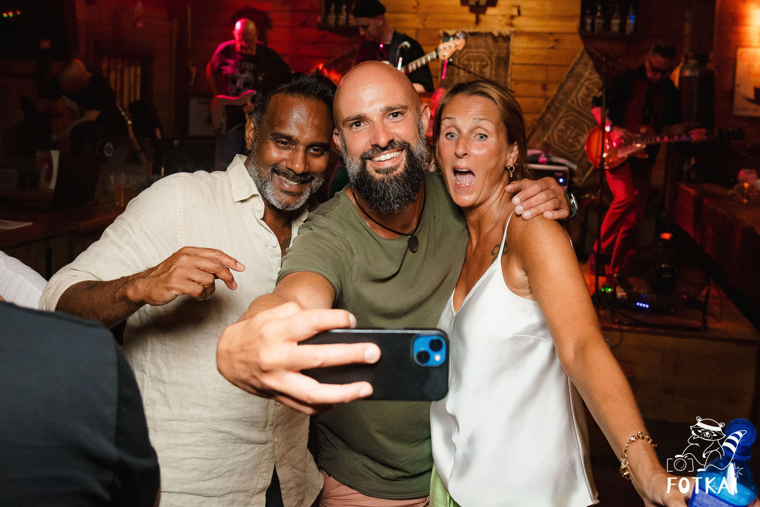 El Paso Rock Bar Torrevieja: Reportaje fotográfico 01.08.25 | FOTKAI