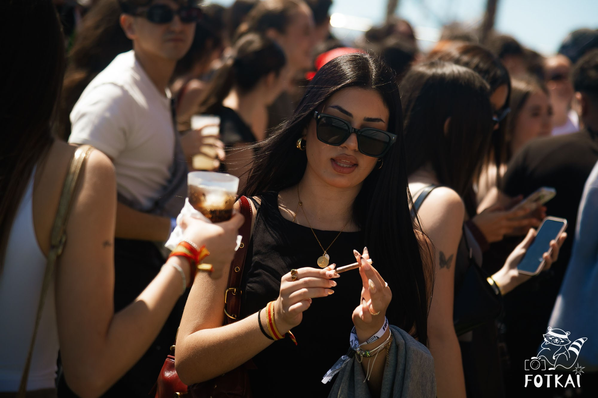 Costa Sonora 2026 Alicante Day 1 Photos — Find Yourself, Friends and Festival Crowd | FOTKAI