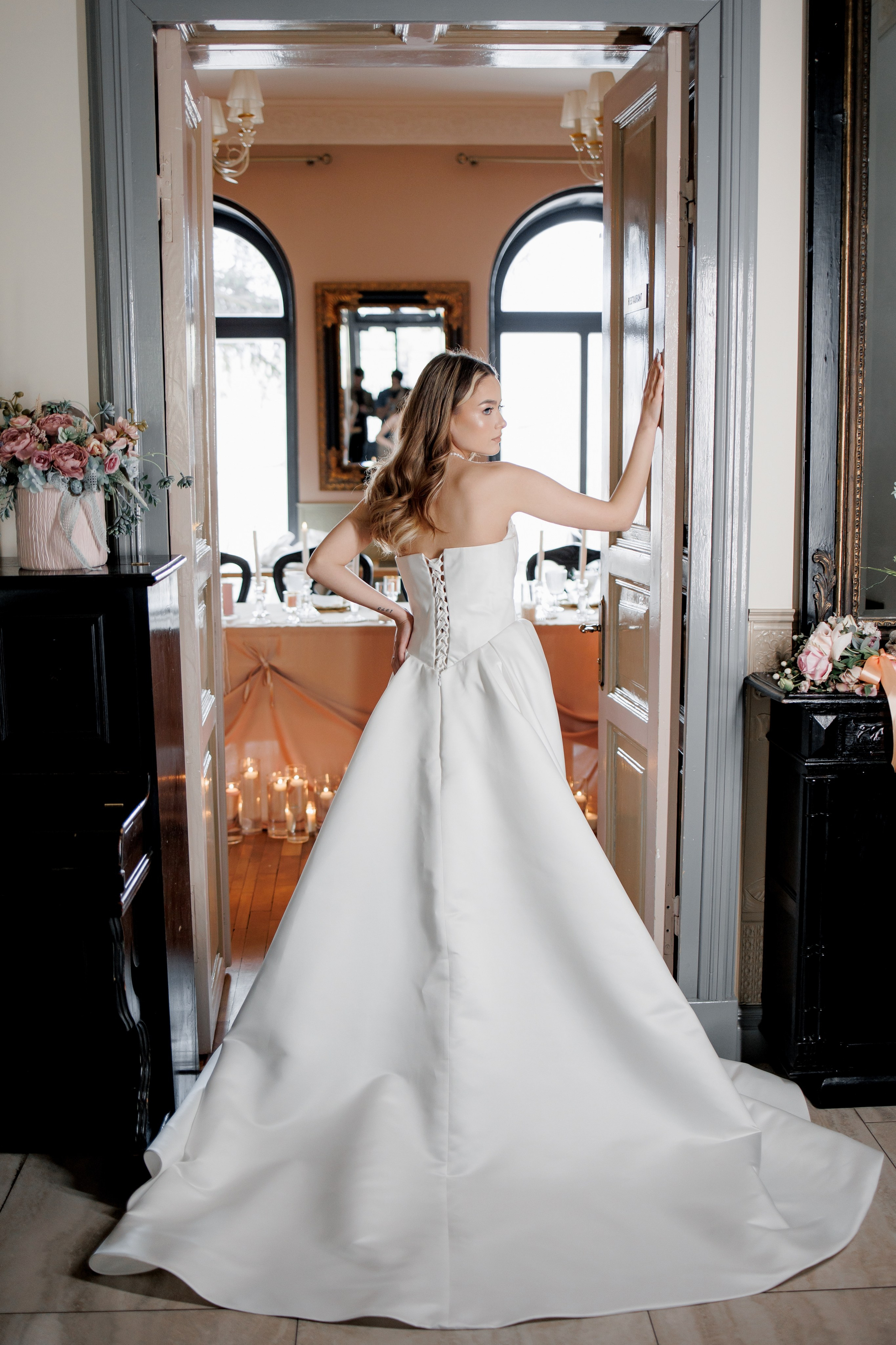 Style Shoot 2025. Wedding Photographer, based in Iasi, Romania, but will travel all over the globe to make sure you look amazing in all your wedding photos