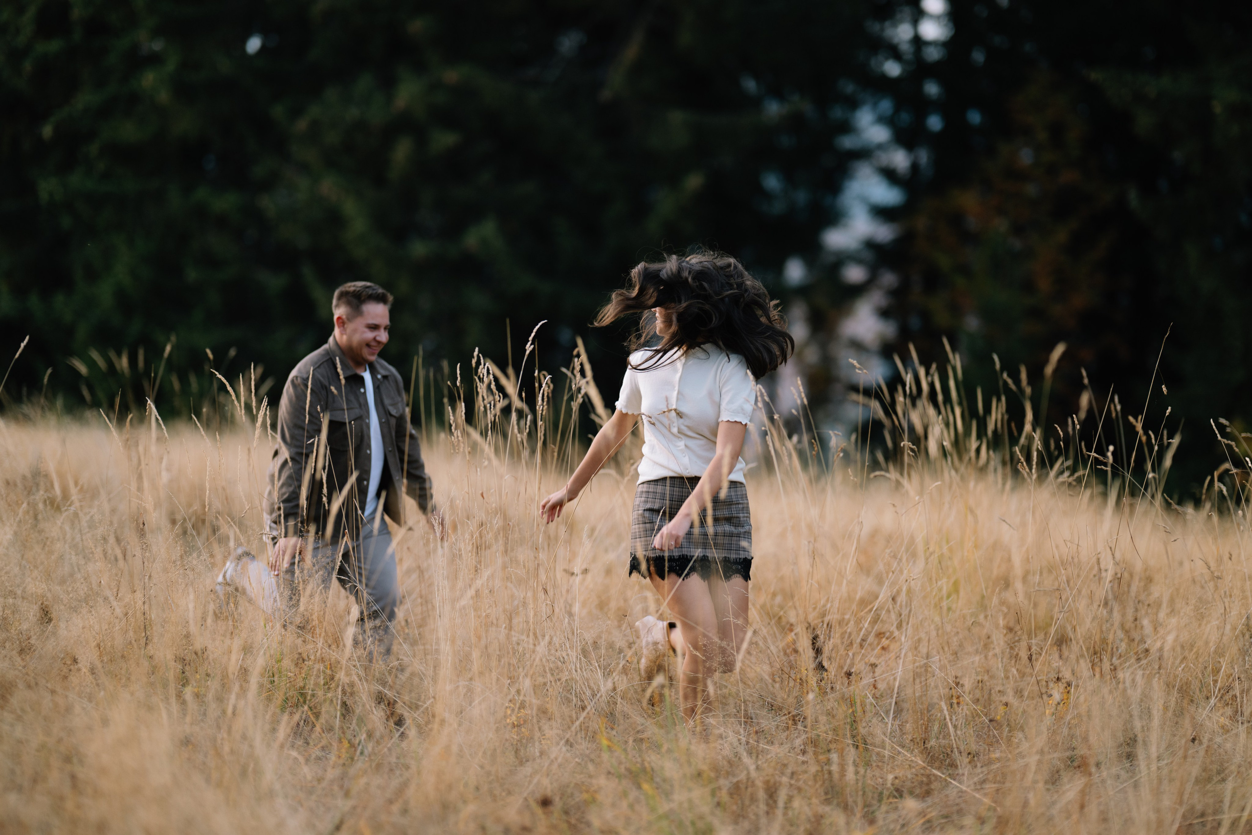 Denisa&Casian’s Save the Date Photo Session. Minimalistart