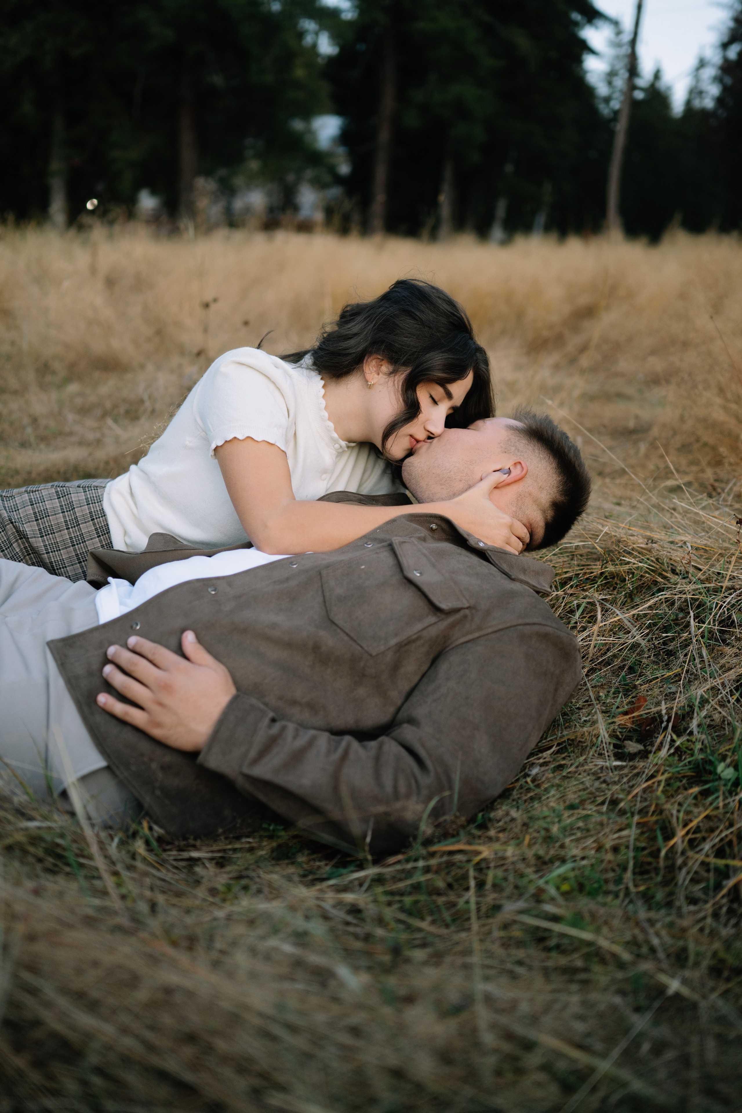 Denisa&Casian’s Save the Date Photo Session. Minimalistart
