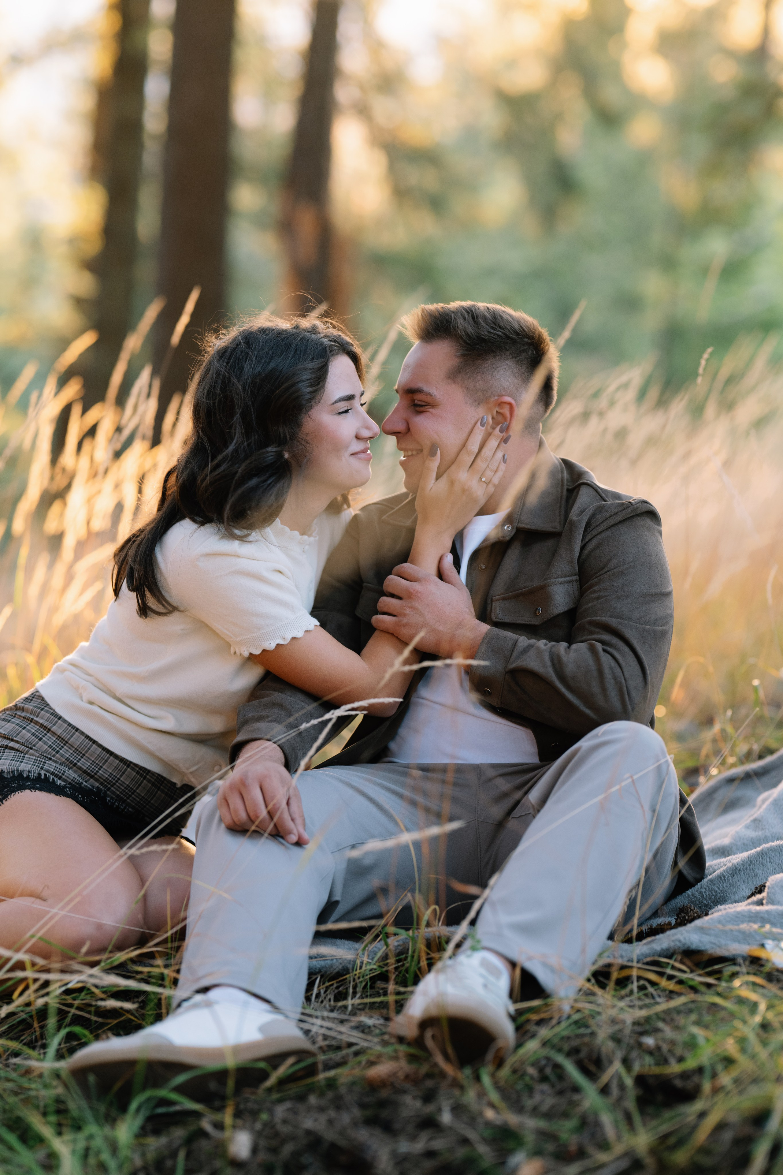 Denisa&Casian’s Save the Date Photo Session. Minimalistart