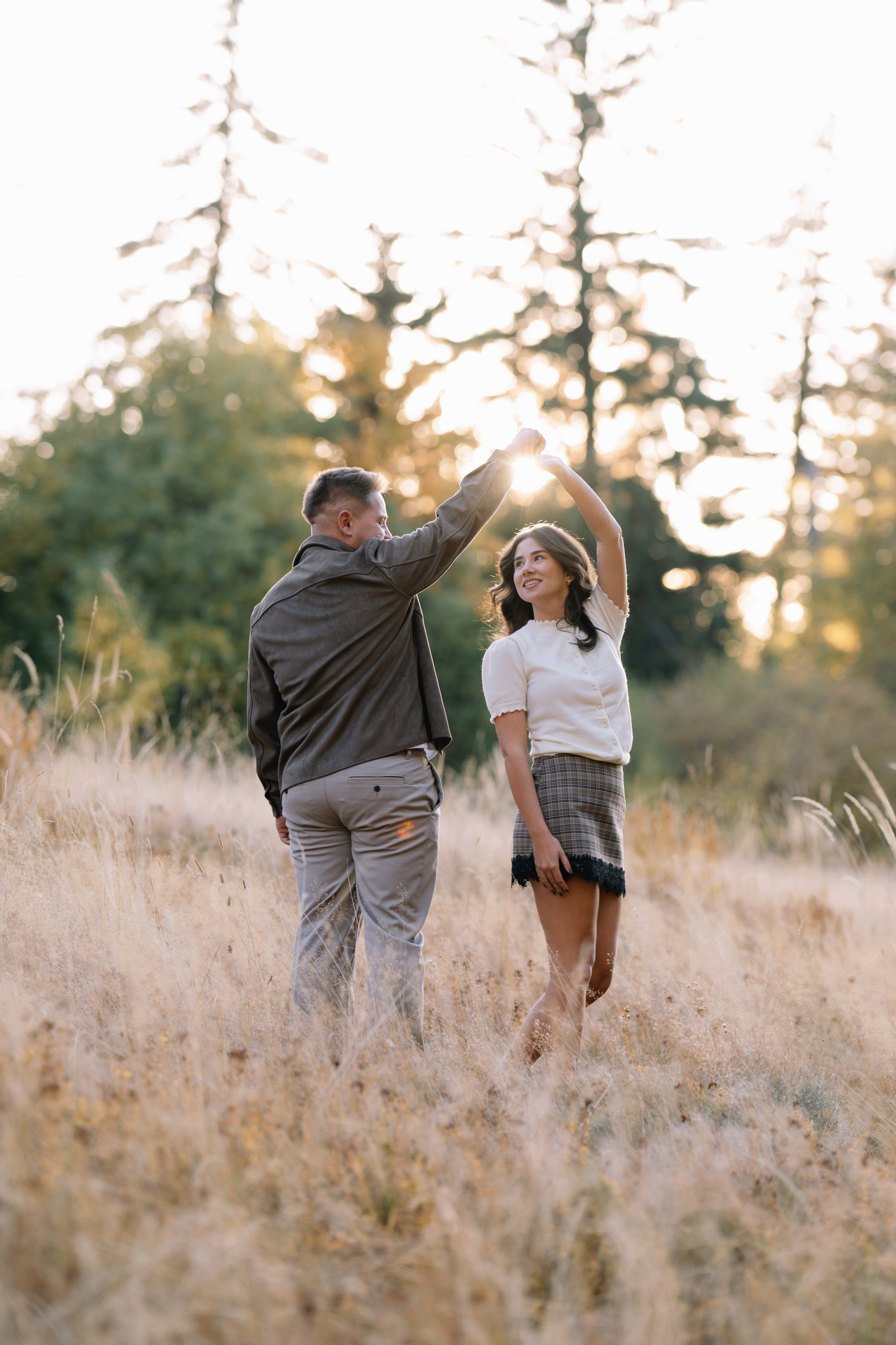 Denisa&Casian’s Save the Date Photo Session. Minimalistart