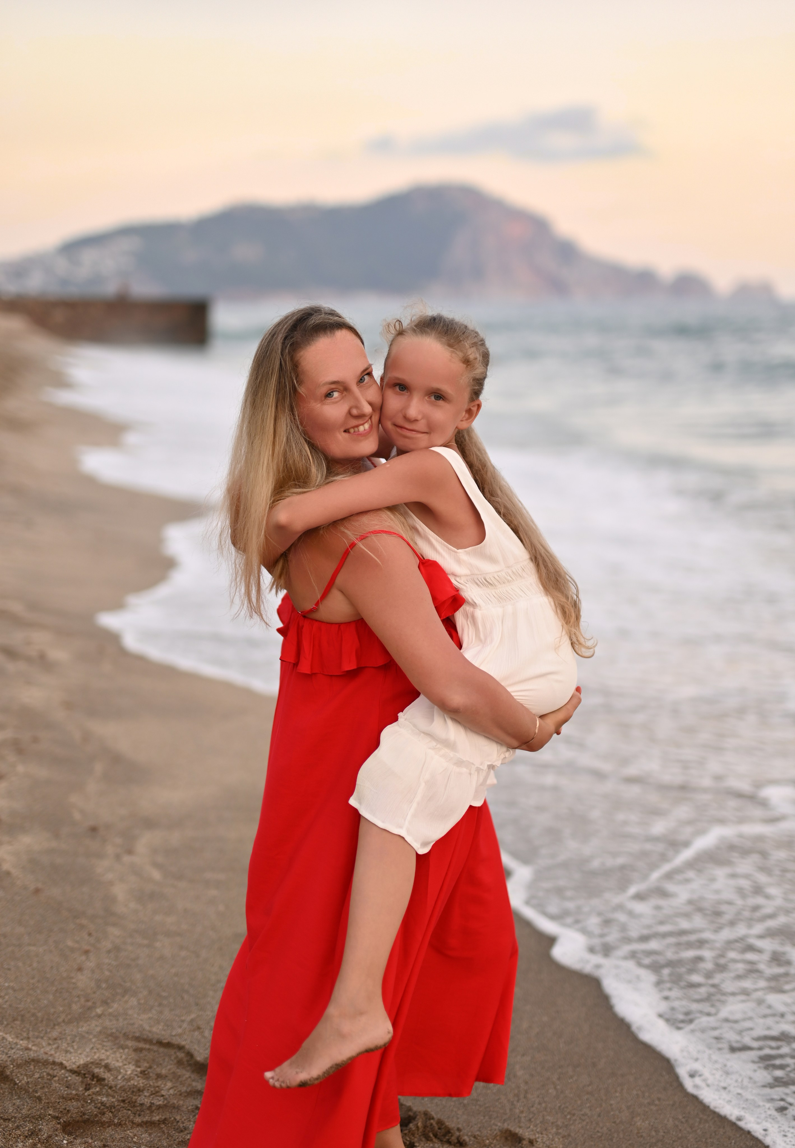 Семейная съемка на пляже Клеопатра. Фотограф в Алании (Аланье), Сиде, Манавгате. Турция