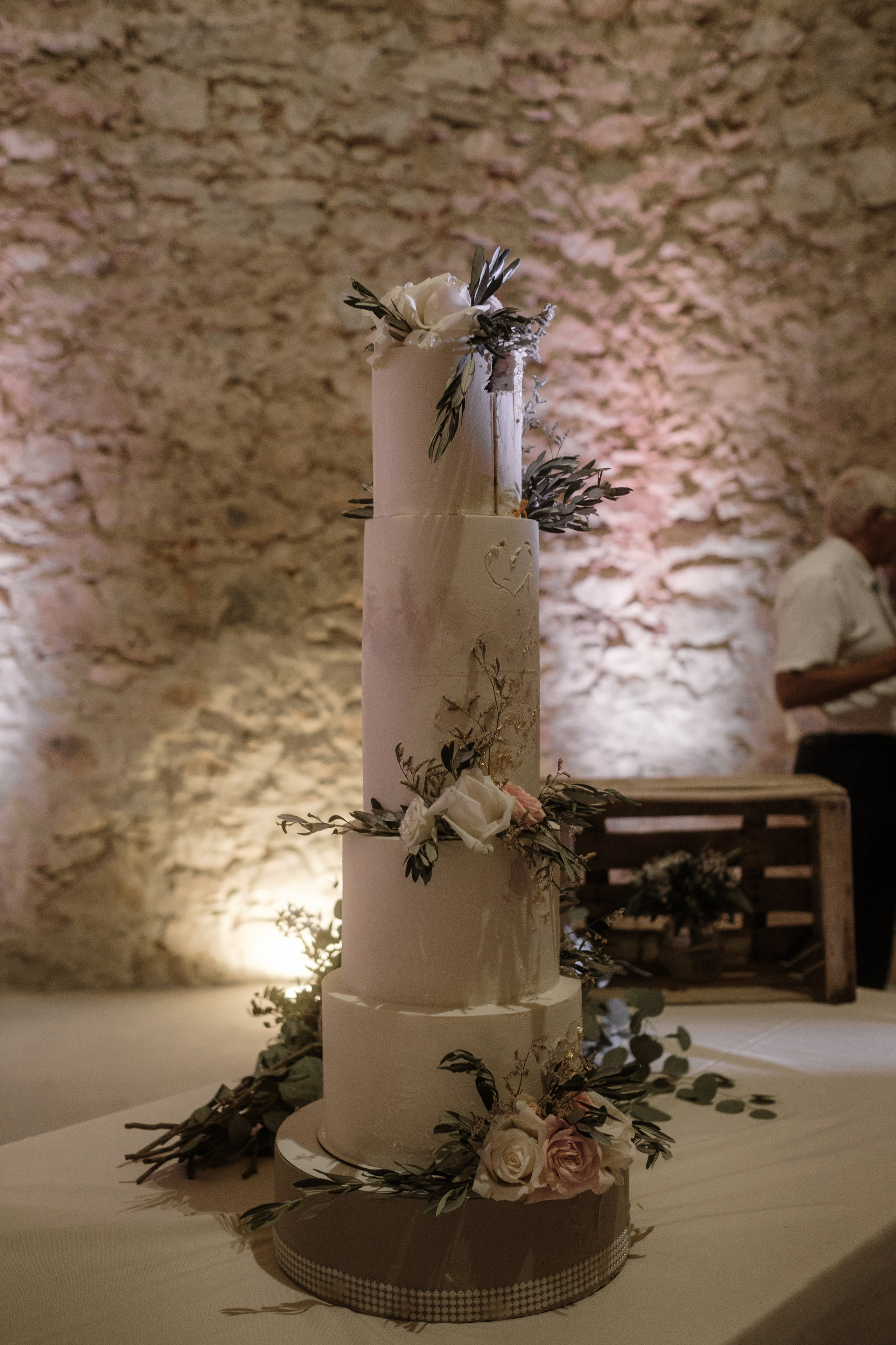 Svetlana & Alman. Monestir Sant Salvi. Paola fotógrafo / videografo de bodas en Barcelona