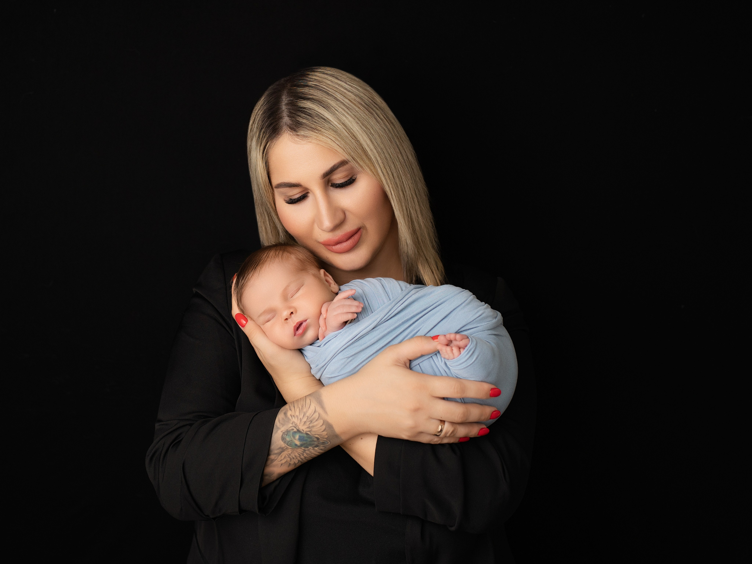 Esu Aleksandra naujagimių ir kudikių fotografė iš Vilniaus