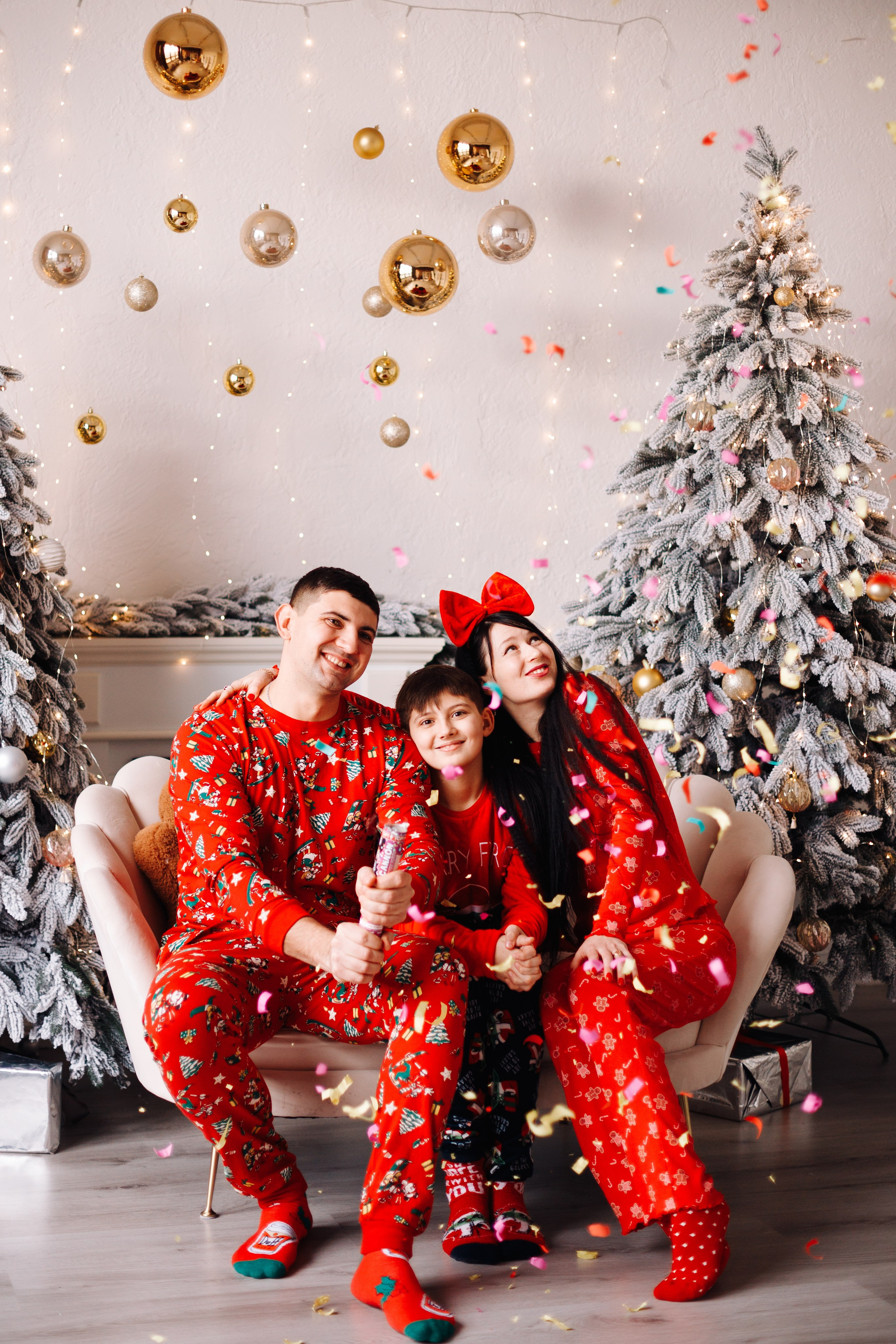 Nastya, Sasha & Bogdan. Photographer in Prague for tourists