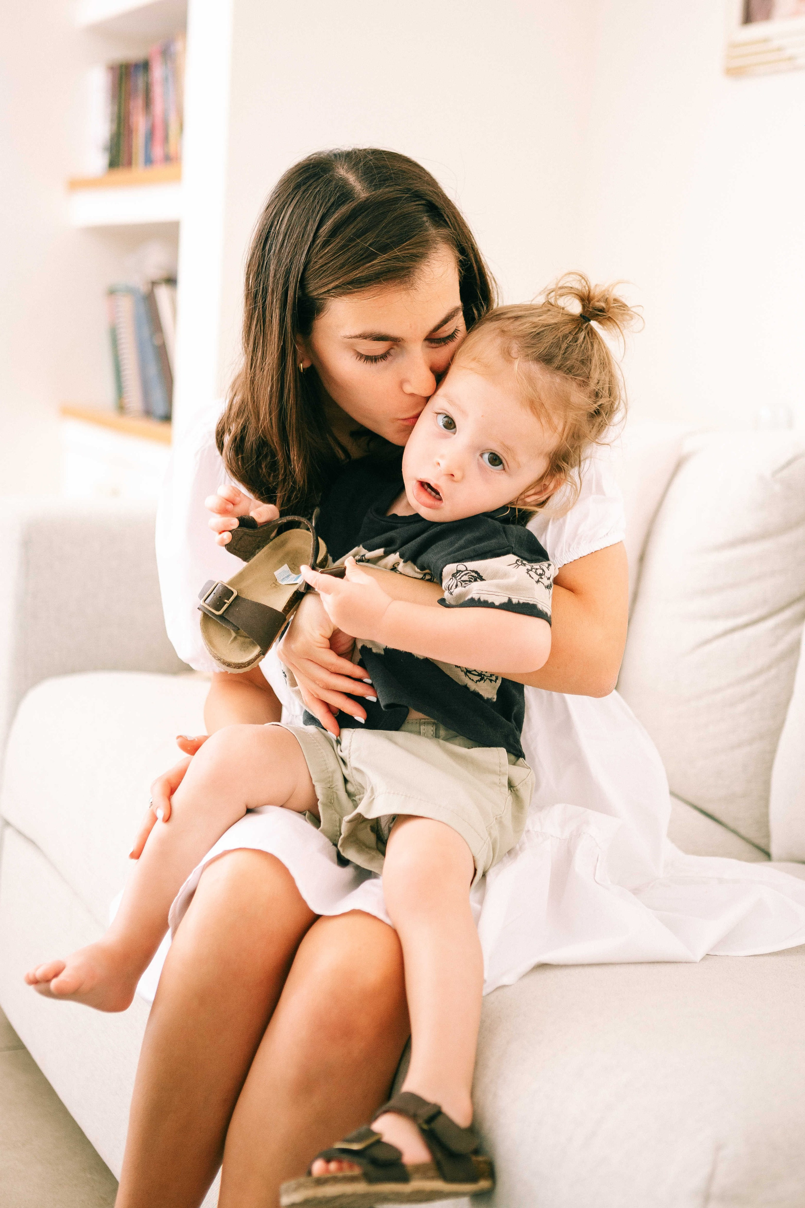 MAALE ADUMIM, HOME PHOTO SESSION + DESERT. Https://shi-photo.com/