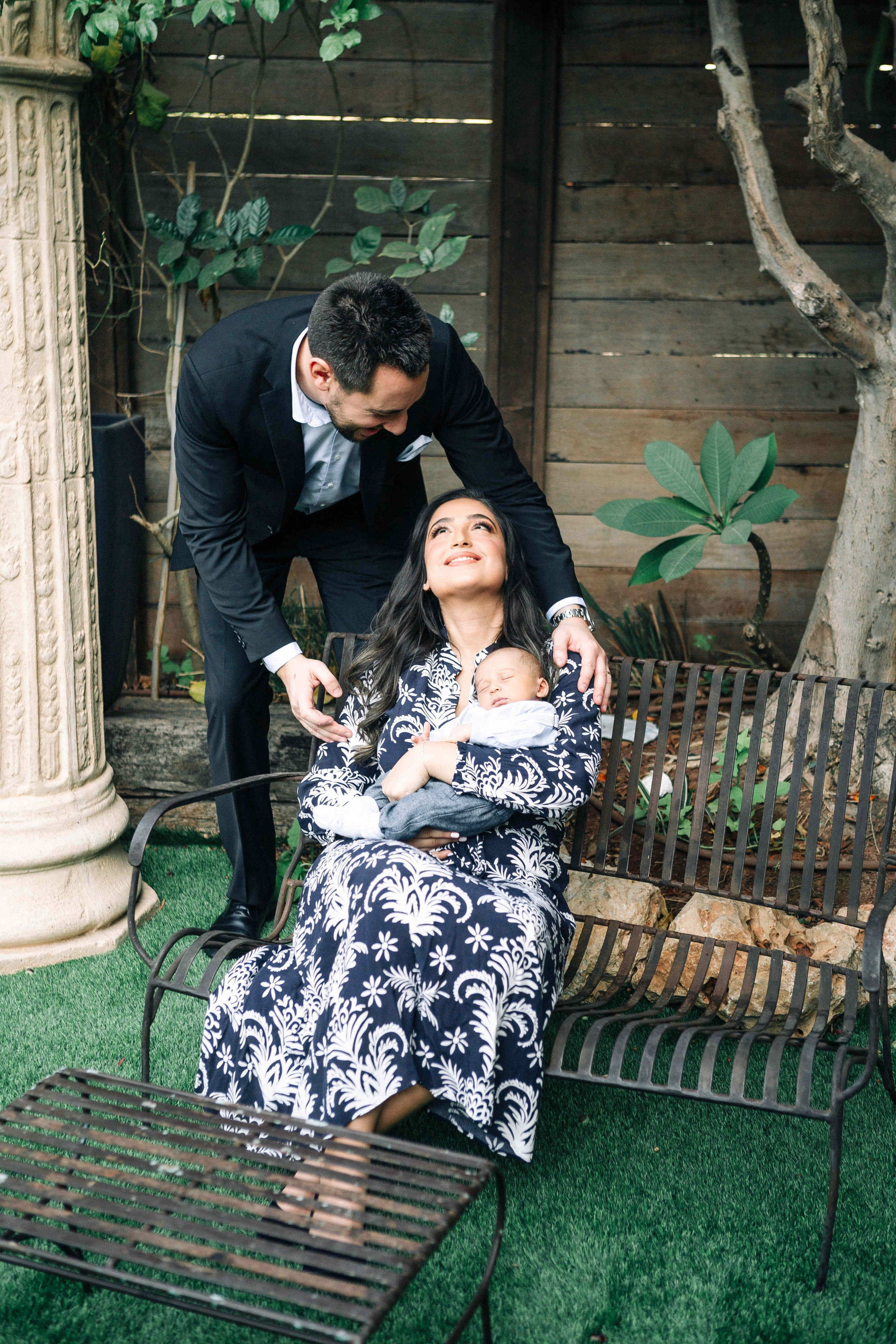 BRIT MILA (BIG EVENT). PHOTOGRAPHER IN ISRAEL