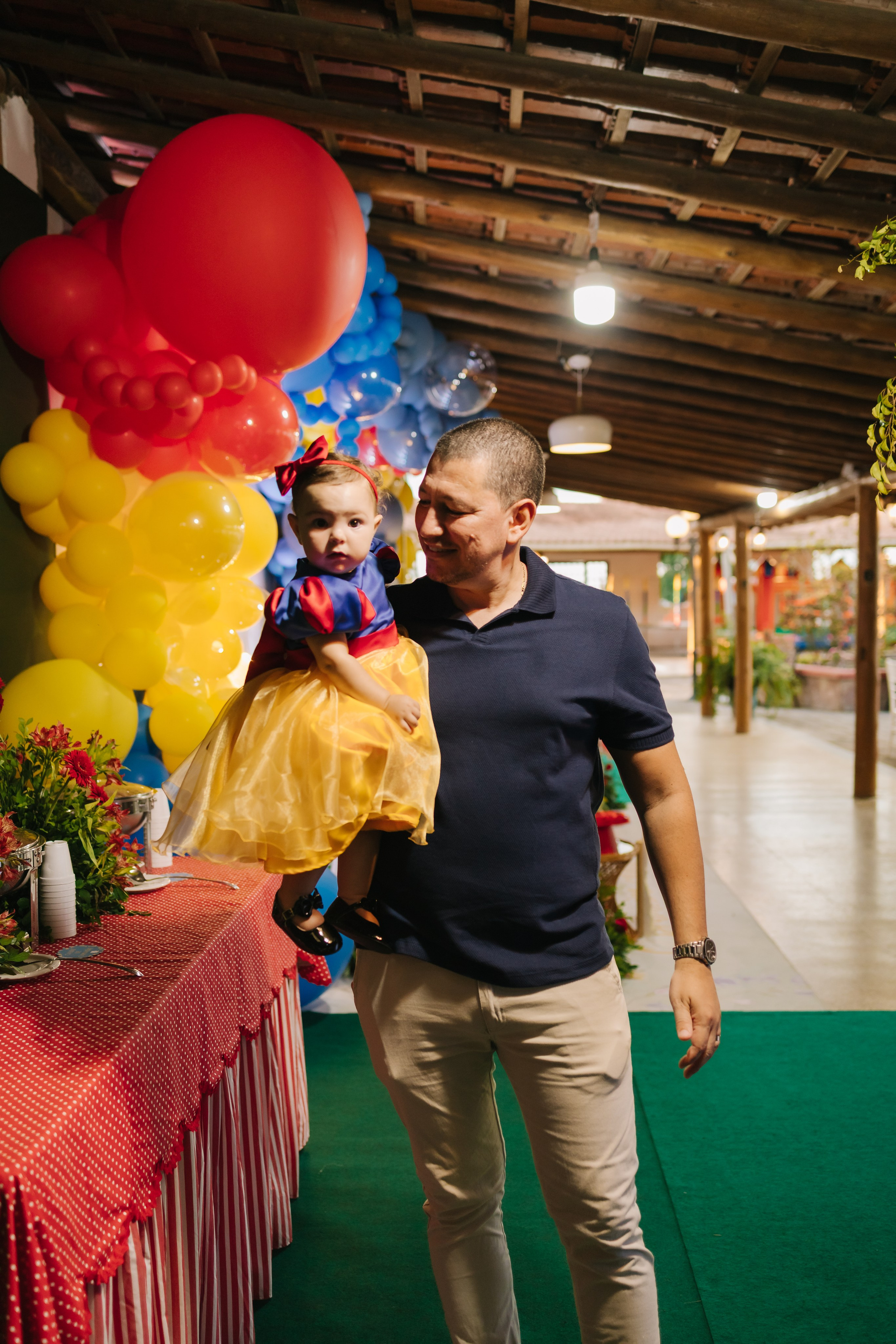 Helena — 1 ano. Fotógrafo Richard Silvestre — Casamentos na Bahia