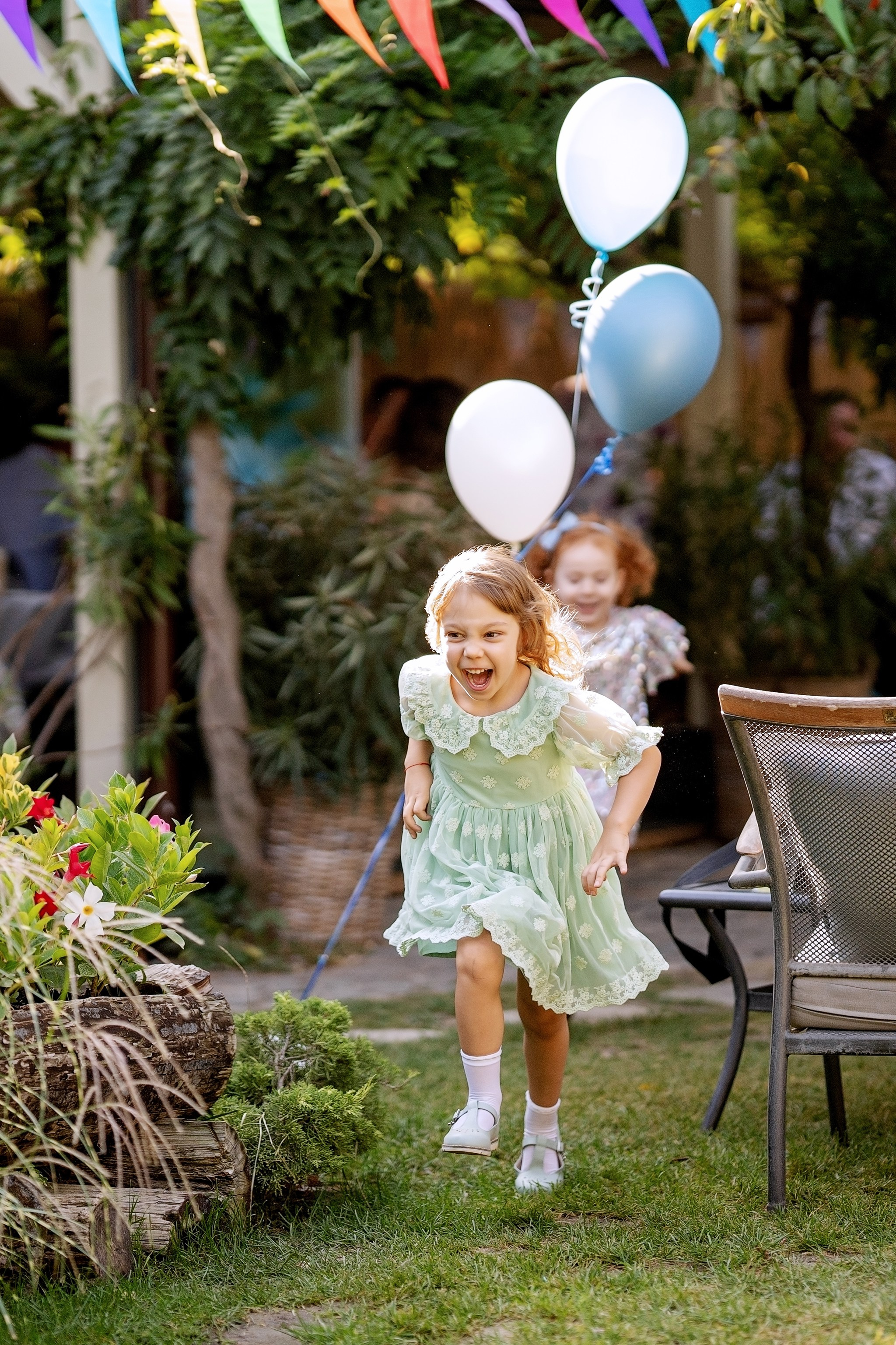 Marc Alexandru. Fotograf evenimente. Fotograf nunta. Fotograf Botez. Mihaela Savu