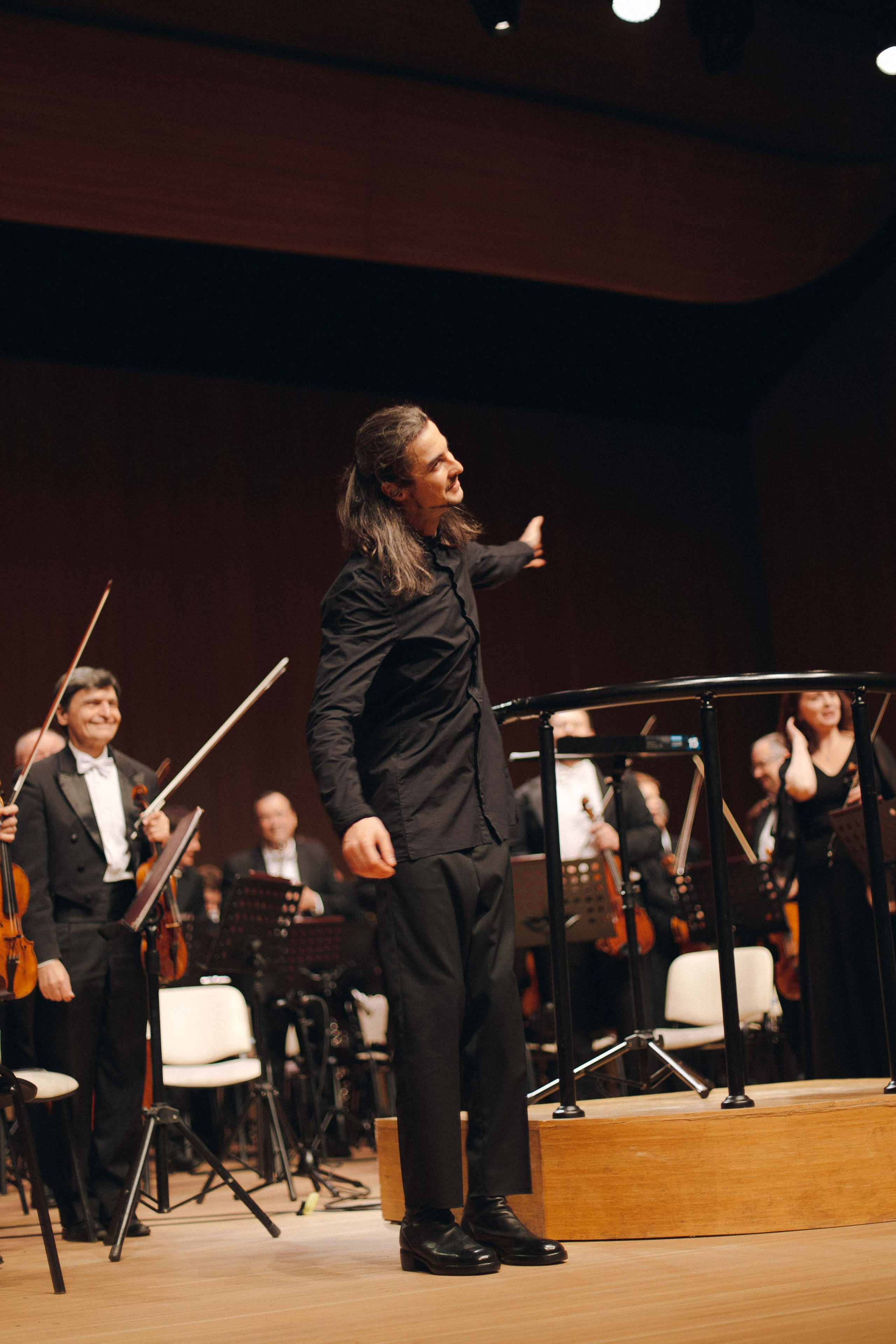 The Tchaikovsky Academic Grand Symphony Orchestra in Baku. Wedding&Event photographer Ismail Rzayev in Baku
