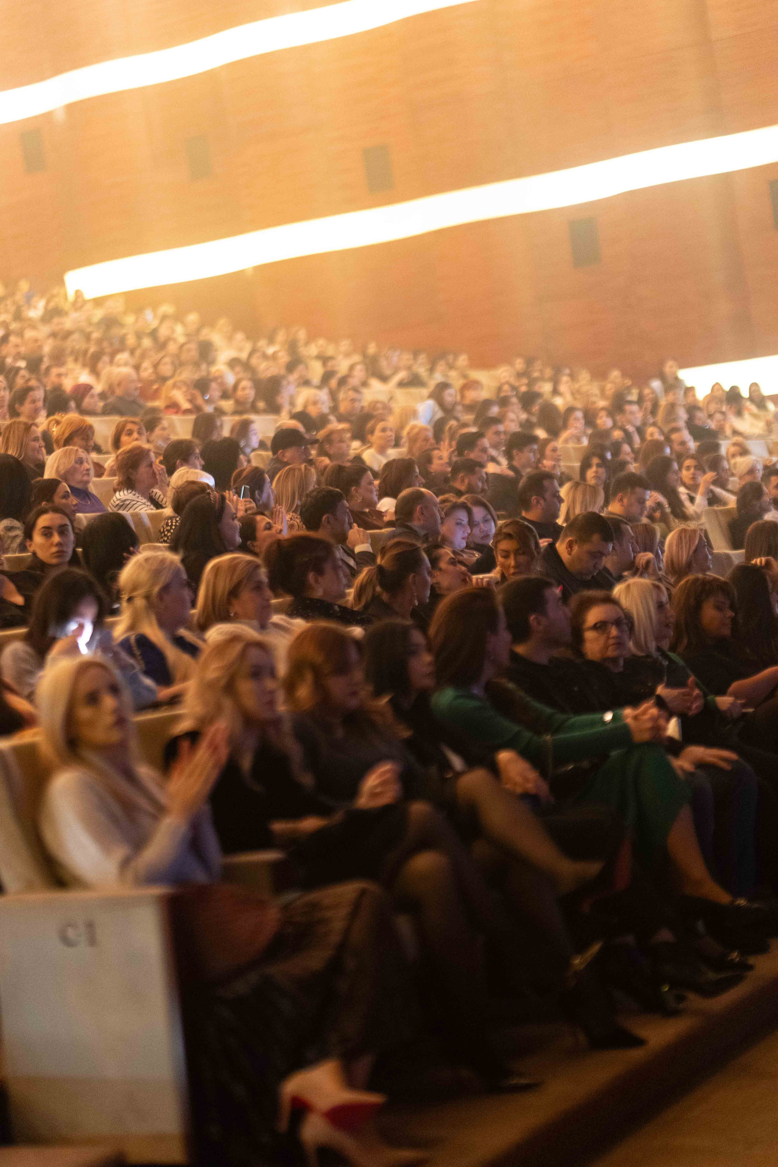 ZAMIG HUSEYNOV. Wedding&Event photographer Ismail Rzayev in Baku