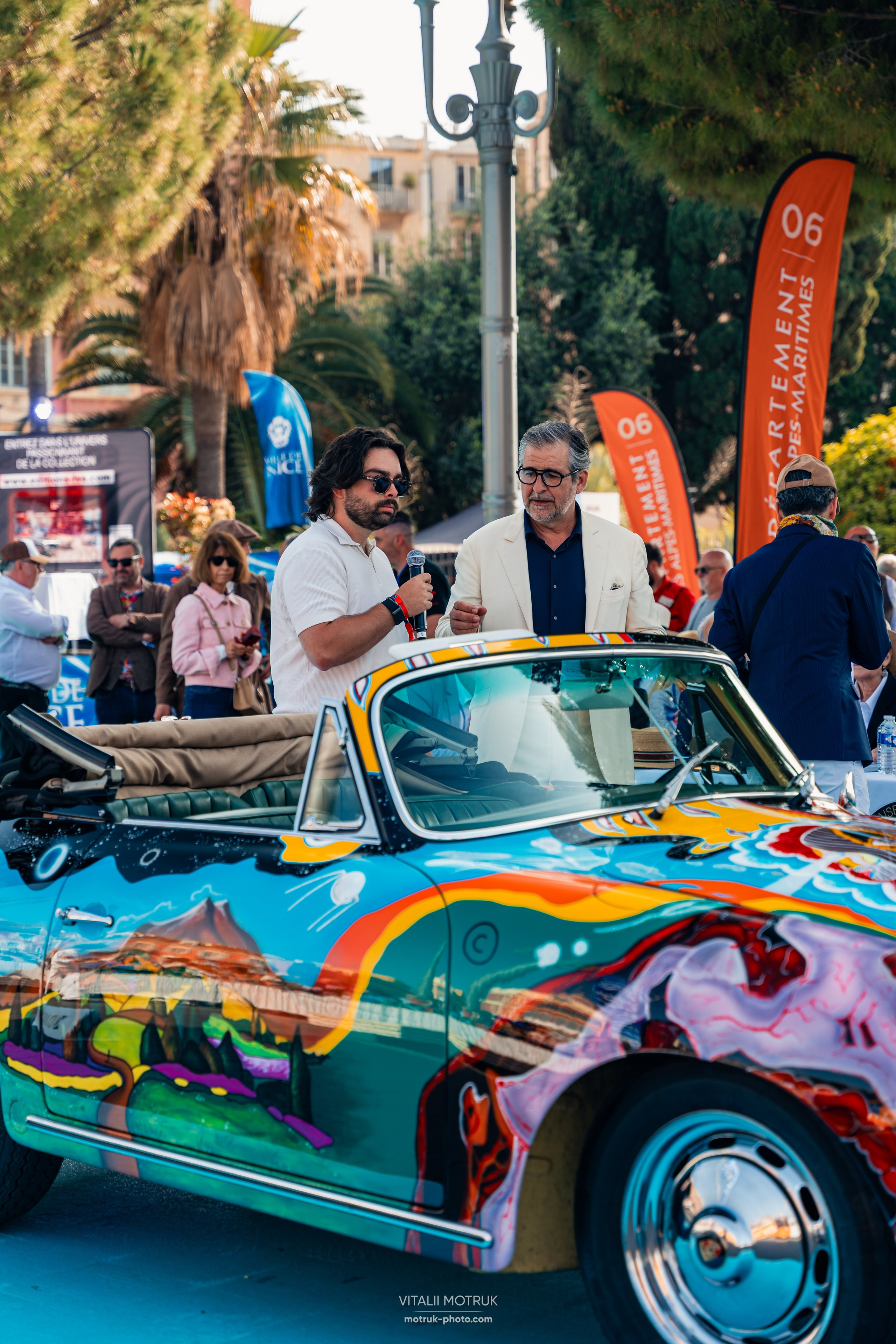 Legends de Nice. Photographe de voitures à Paris — Vitalii Motruk