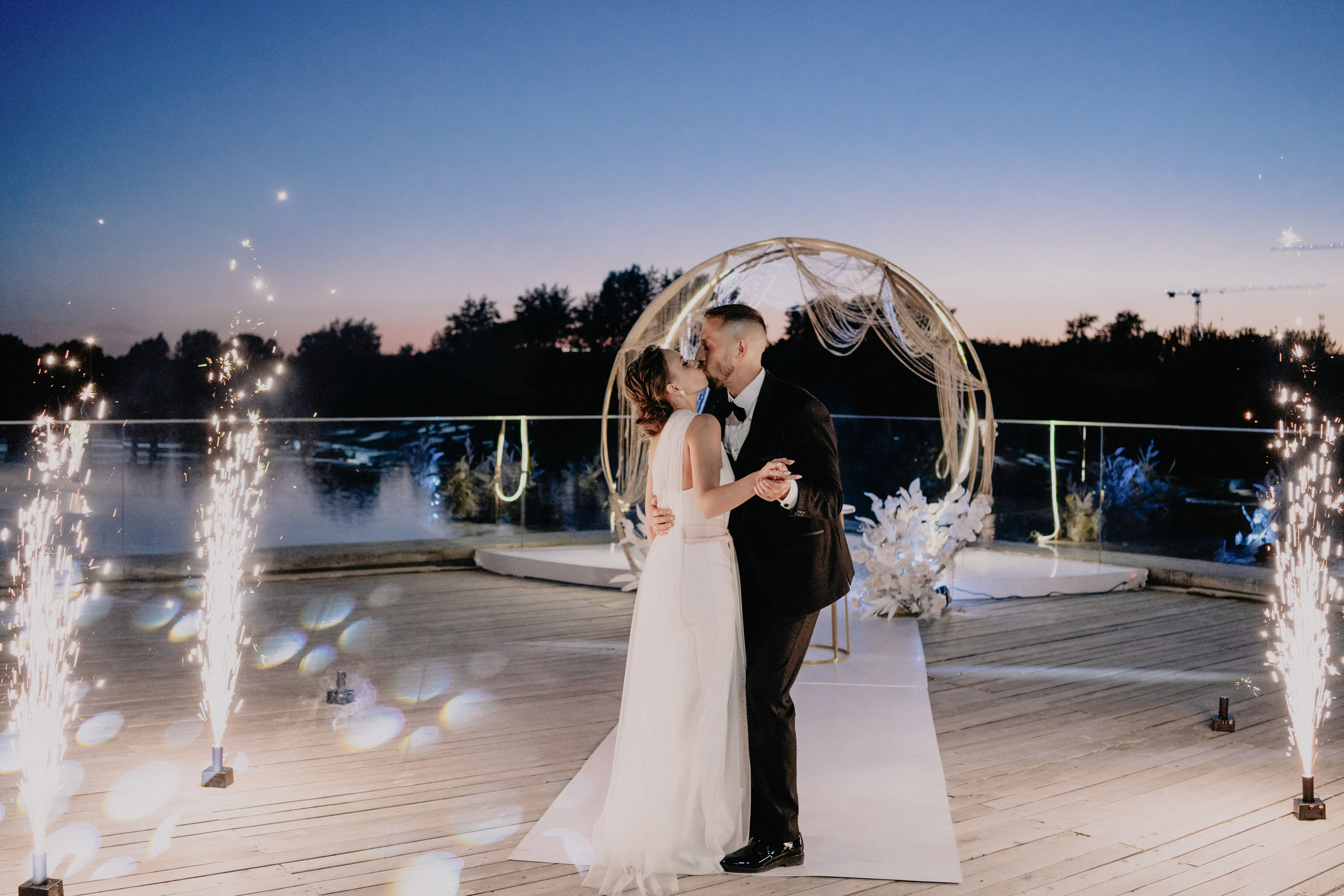 Anton&Lera. Wedding and family photographer and videographer PA, NJ, NY, DE, MD