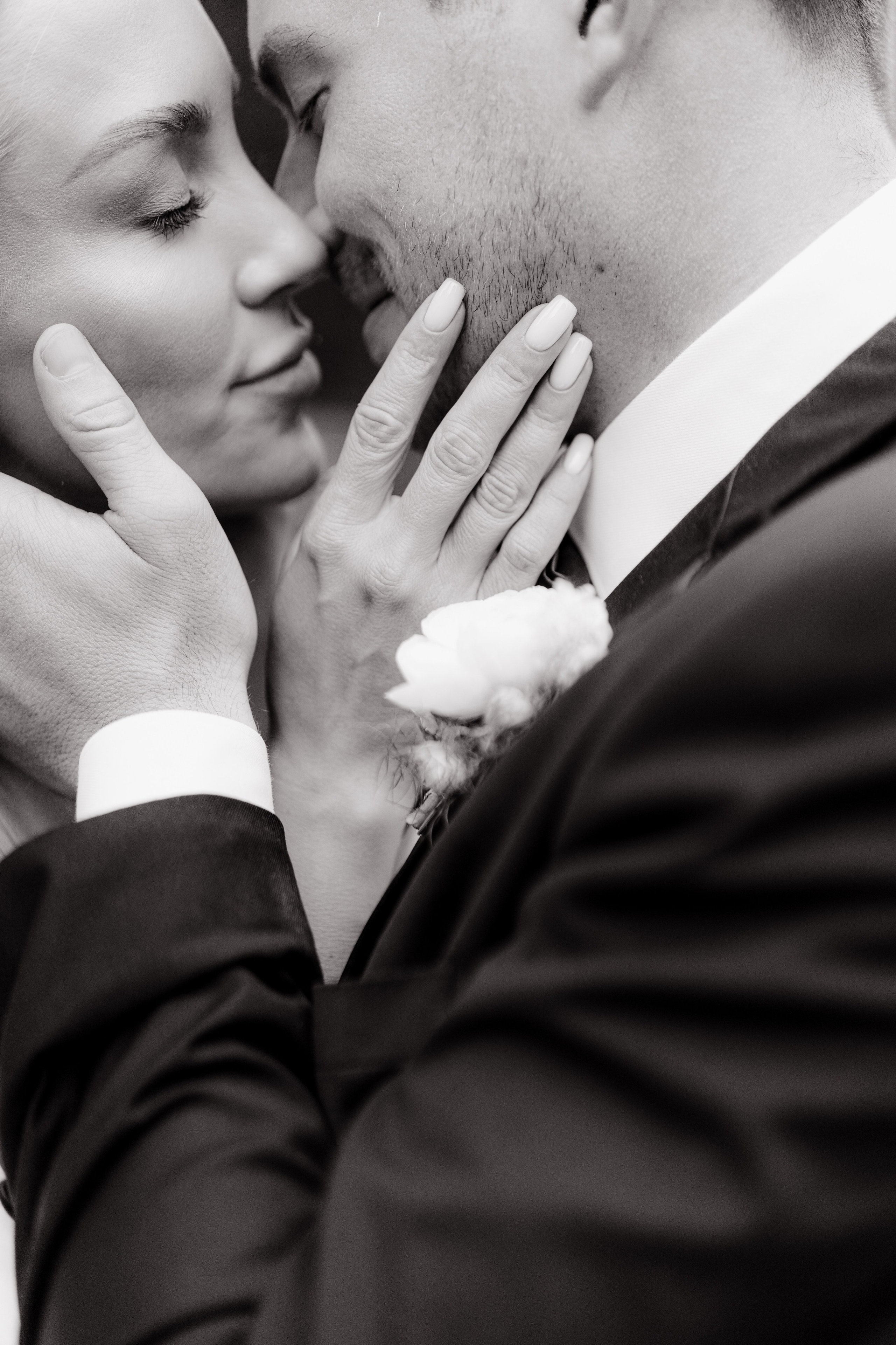 Brianna and Josh’s Manhattan Loft 620 Wedding. Wedding photographer and videographer New York | New Jersey