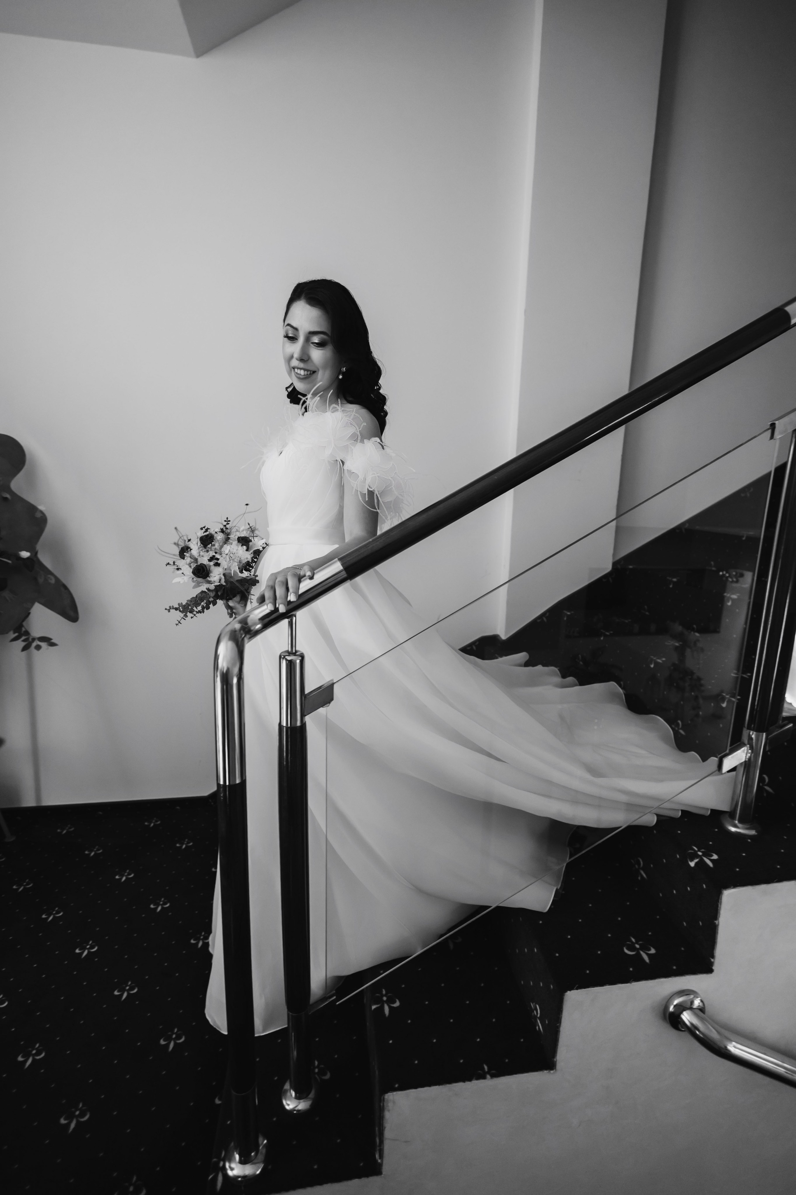 Loredana & Emilian – Ziua Nunții | Videografie - fotografie Botez Suceava, Iași, Botoșani. Servicii foto-video profesionale, pentru momente de neuitat