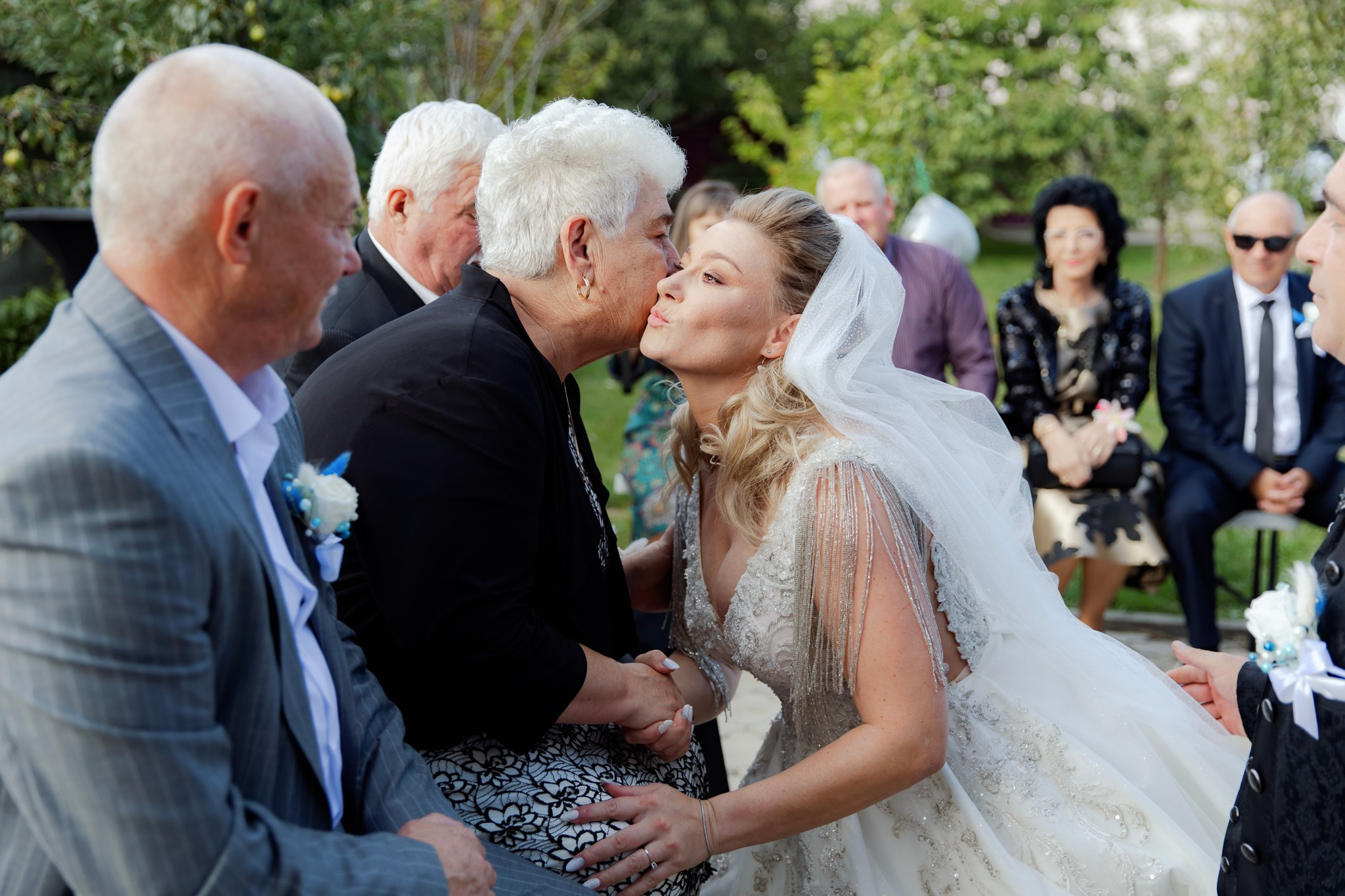 Mihai & Oana. Servicii foto-video profesionale, pentru momente de neuitat