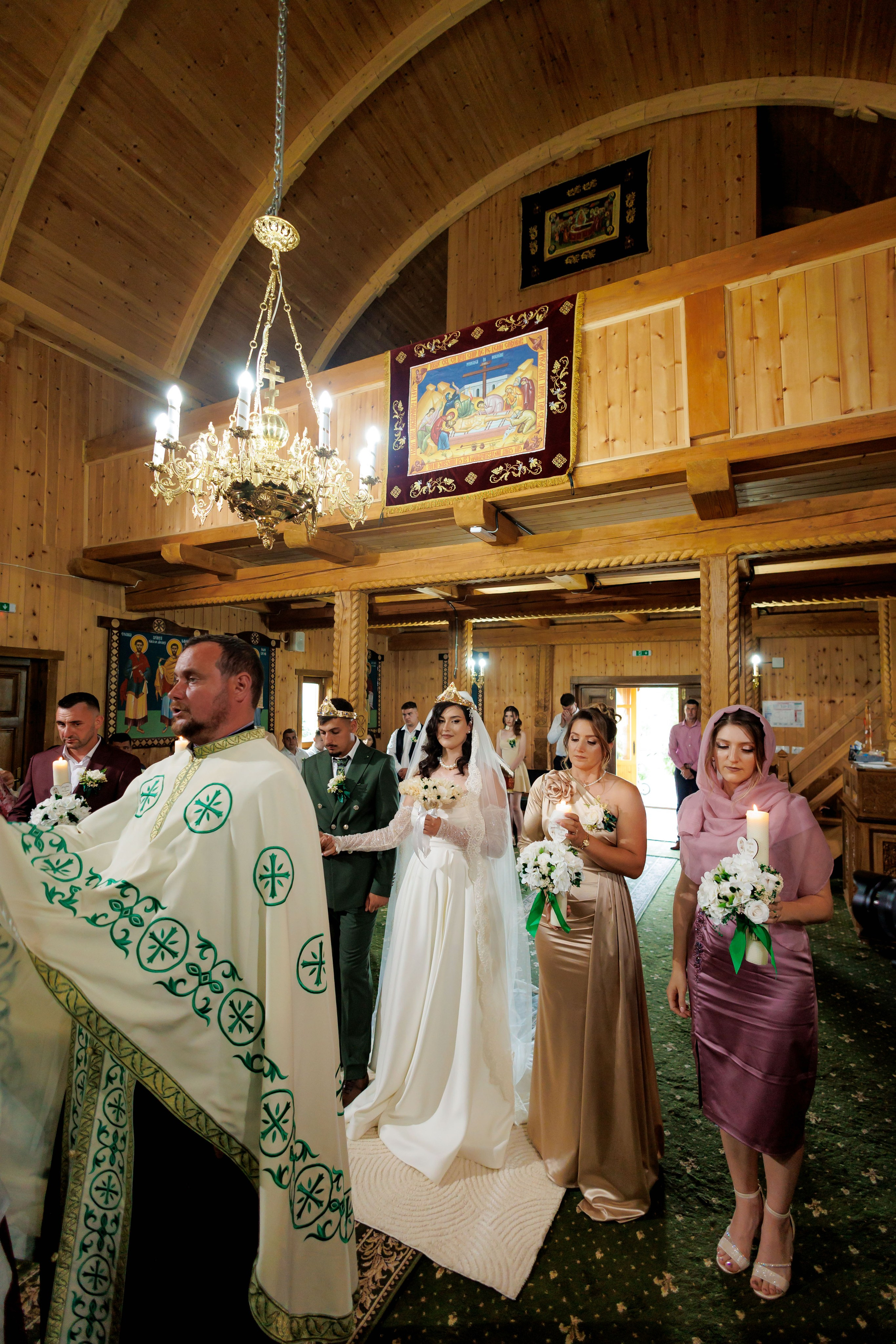 Nunta Nicoleta & Răzvan | Fotografie & Videografie Profesională. Servicii foto-video profesionale, pentru momente de neuitat