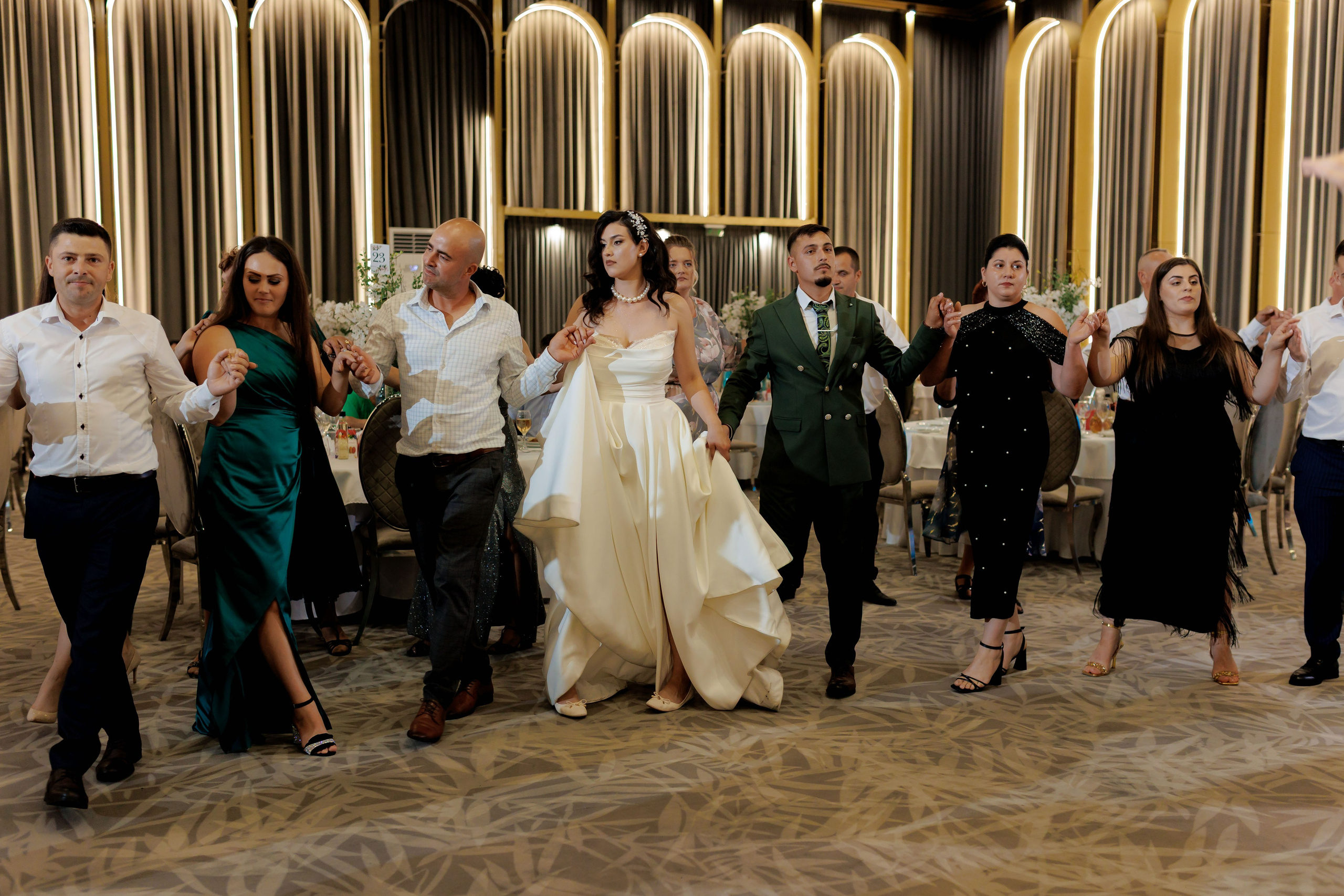 Nunta Nicoleta & Răzvan | Fotografie & Videografie Profesională. Servicii foto-video profesionale, pentru momente de neuitat