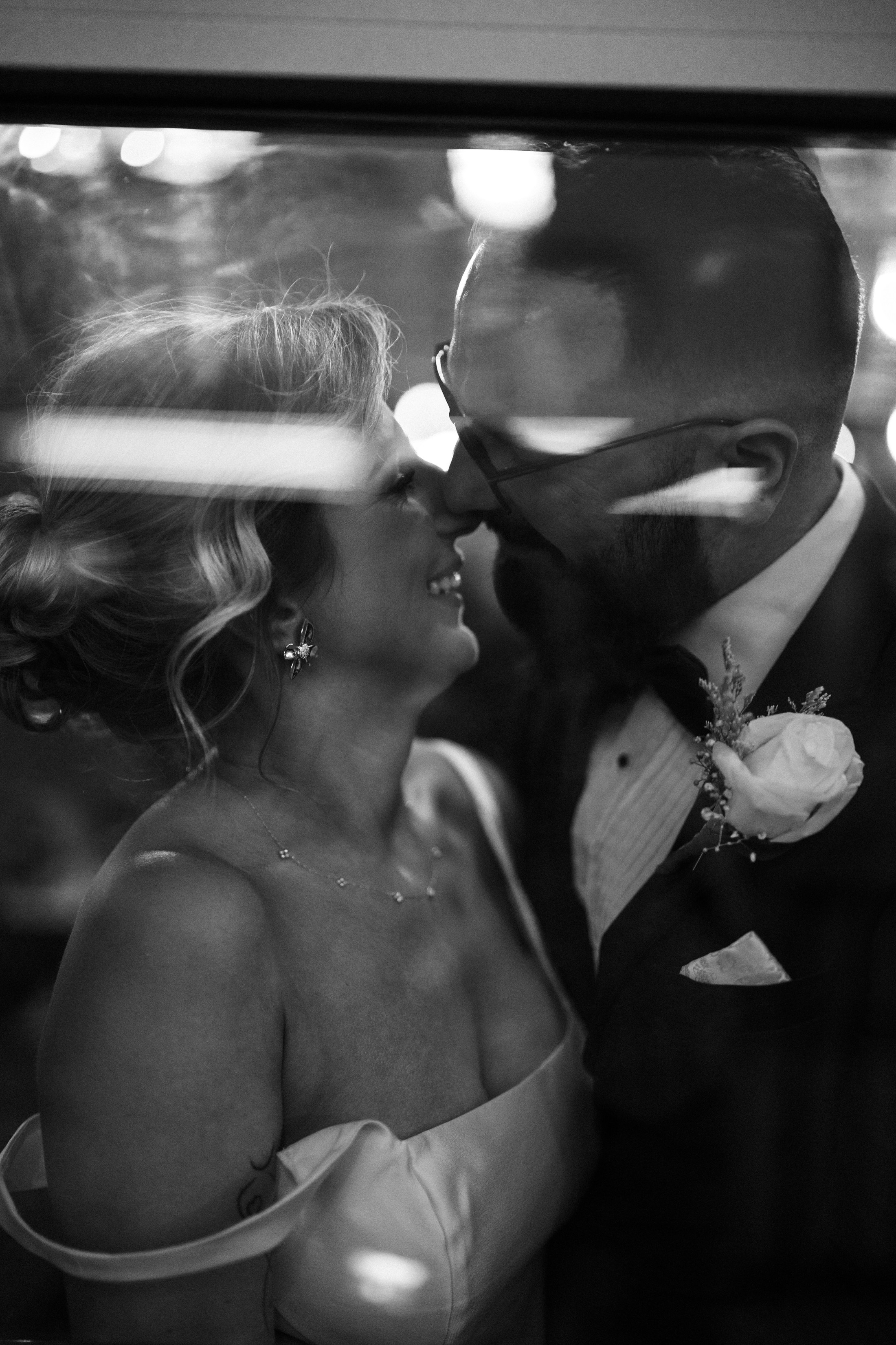 Bronislava&Sebastian. Wedding & elopement photographer Viktoriya Kravtsov. Las Vegas