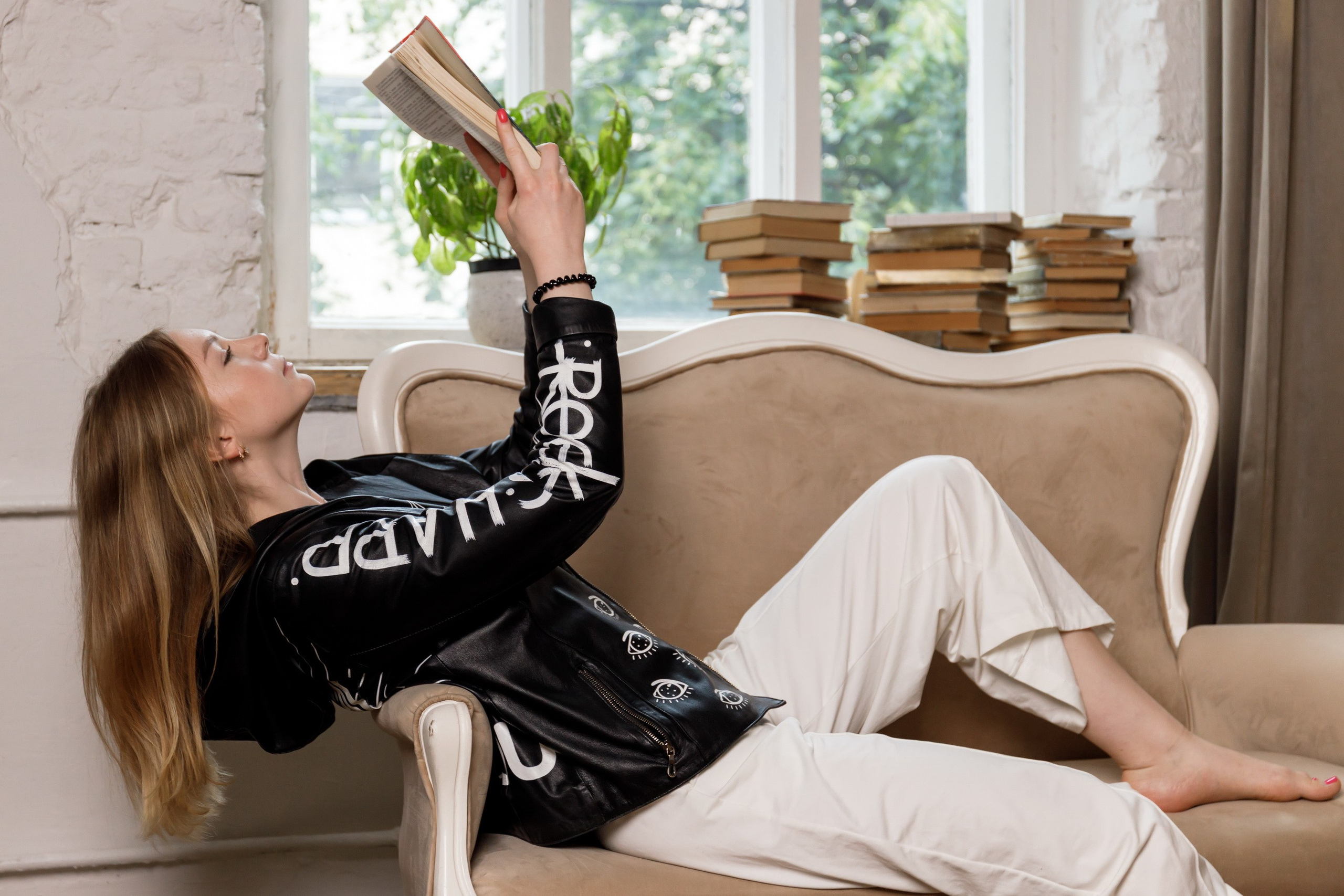 Алеся-фотосессия для художника. Фотограф Анна Кучерявая | Свадьбы и мероприятия в Дубае