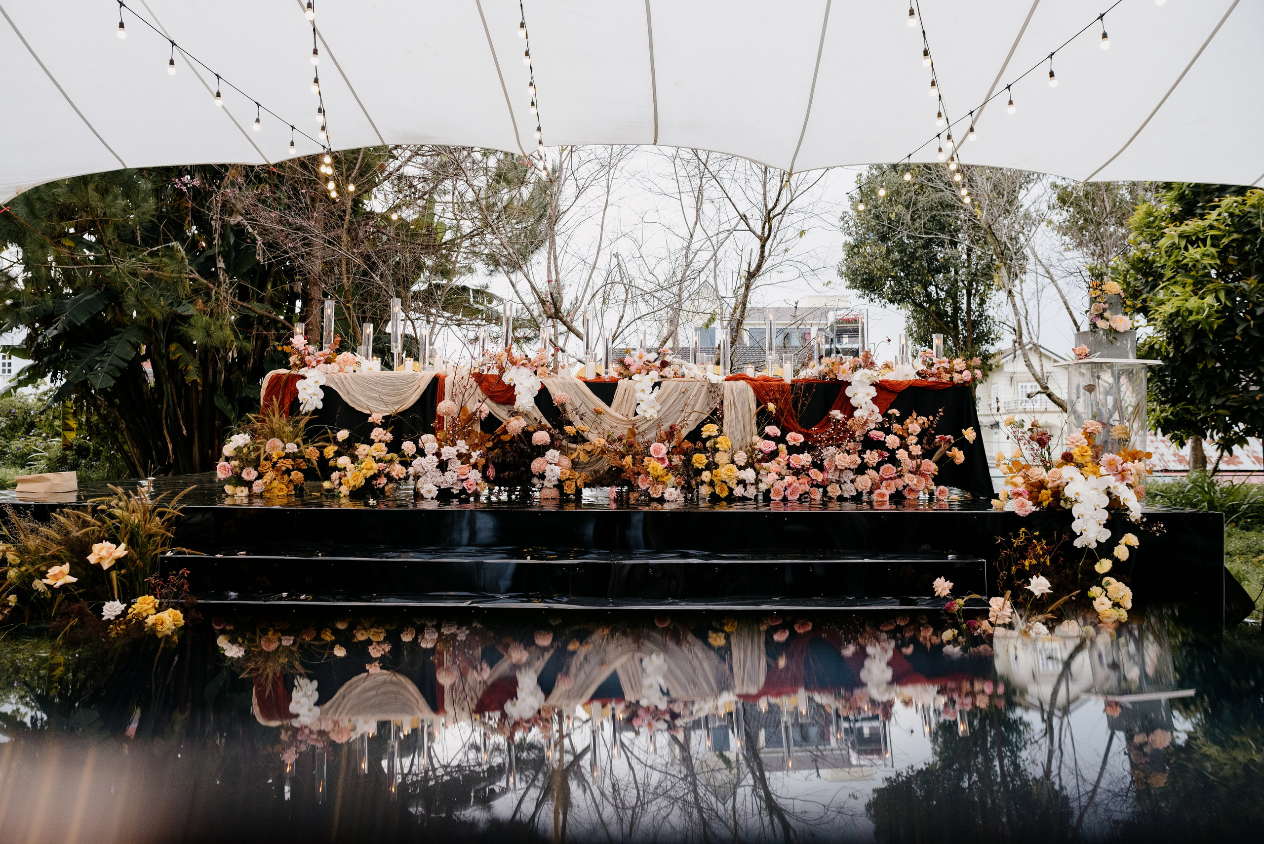JESSE & MIMI / Destination wedding. Nhiếp ảnh gia đám cưới hàng đầu tại Thành Phố Hồ Chí Minh