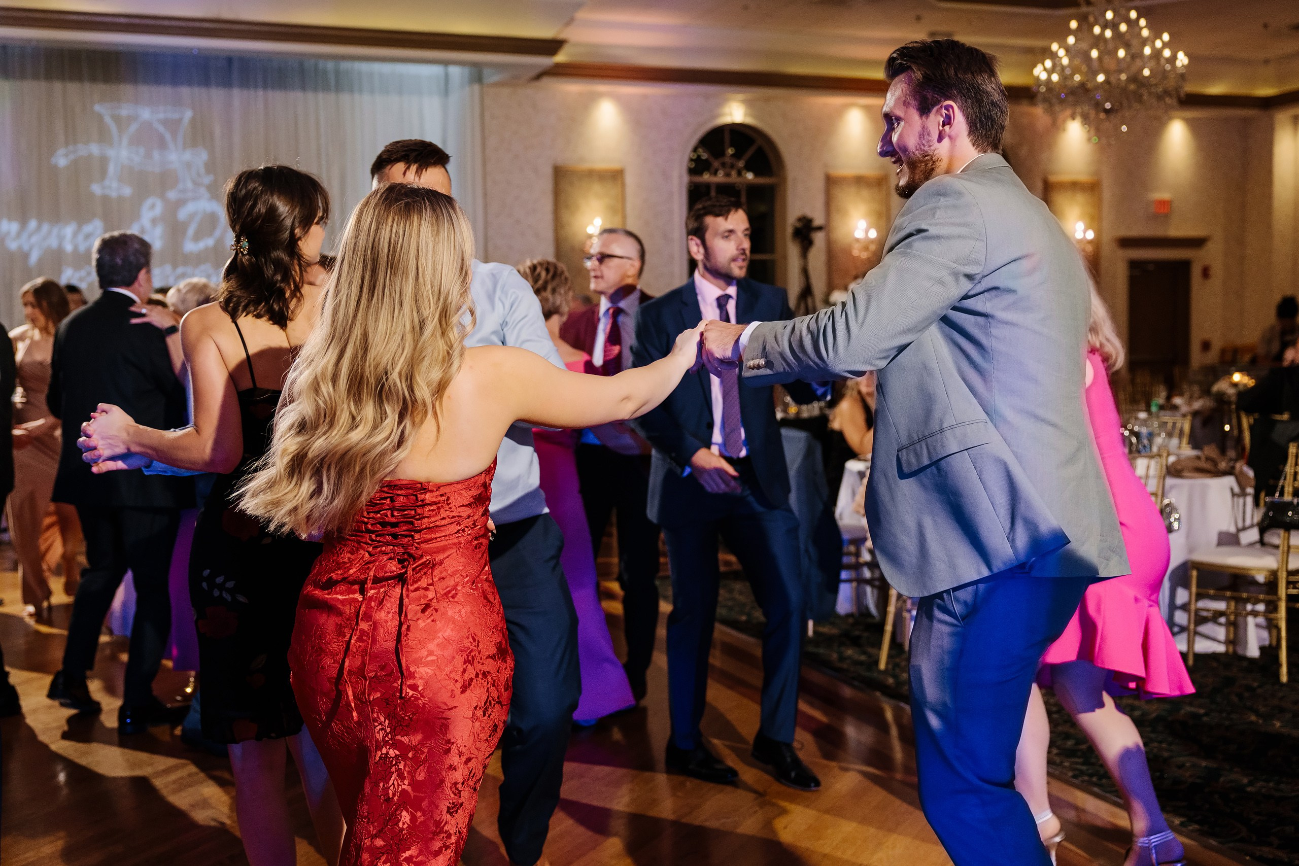 05.10.2024 Wedding. Wedding family event photographer in Chicago Nick Yushevich