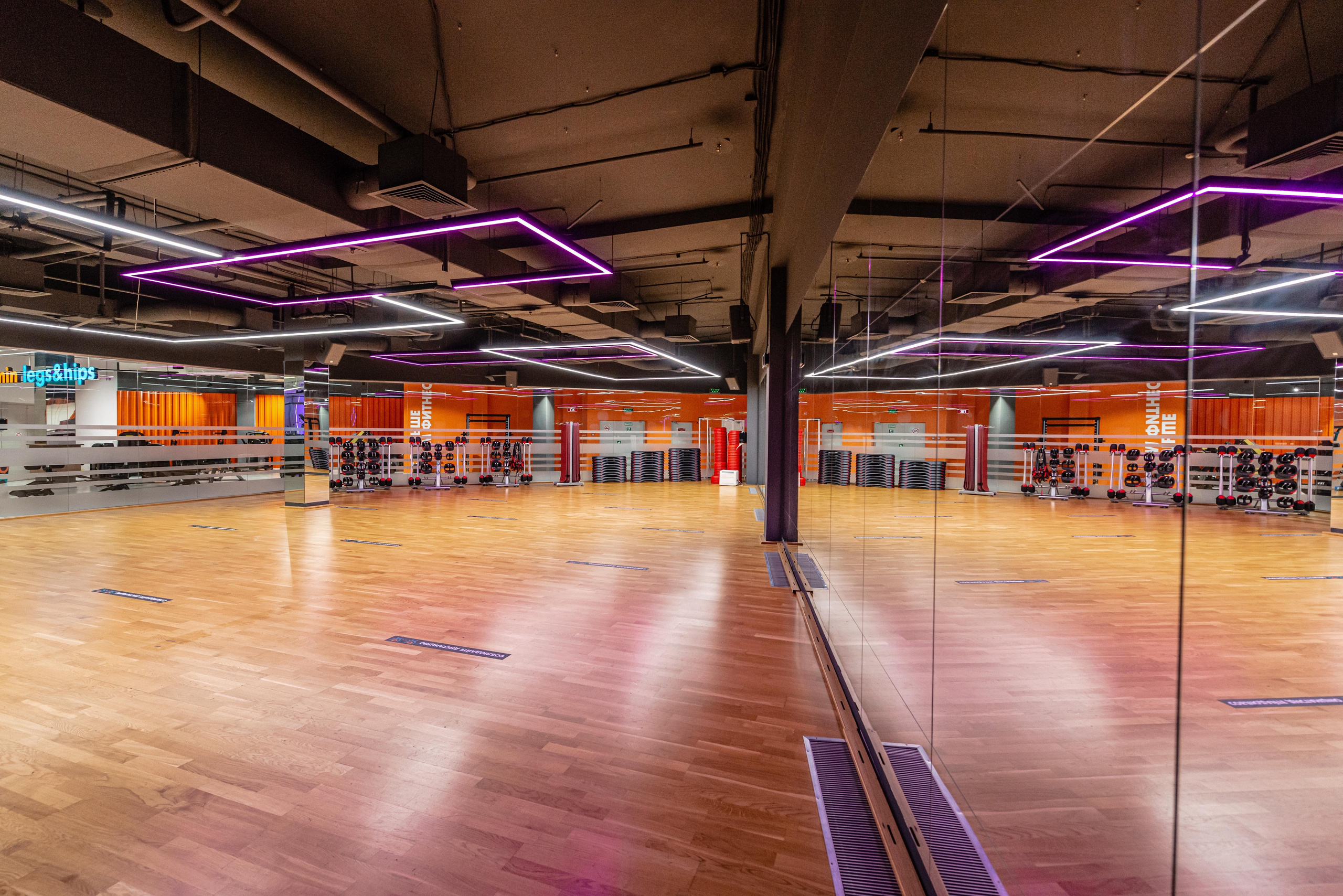 Фитнес-клуб DDX Fitness в Мытищи. ФОТОГРАФ МЕКСИКА КИНТАНА-РОО