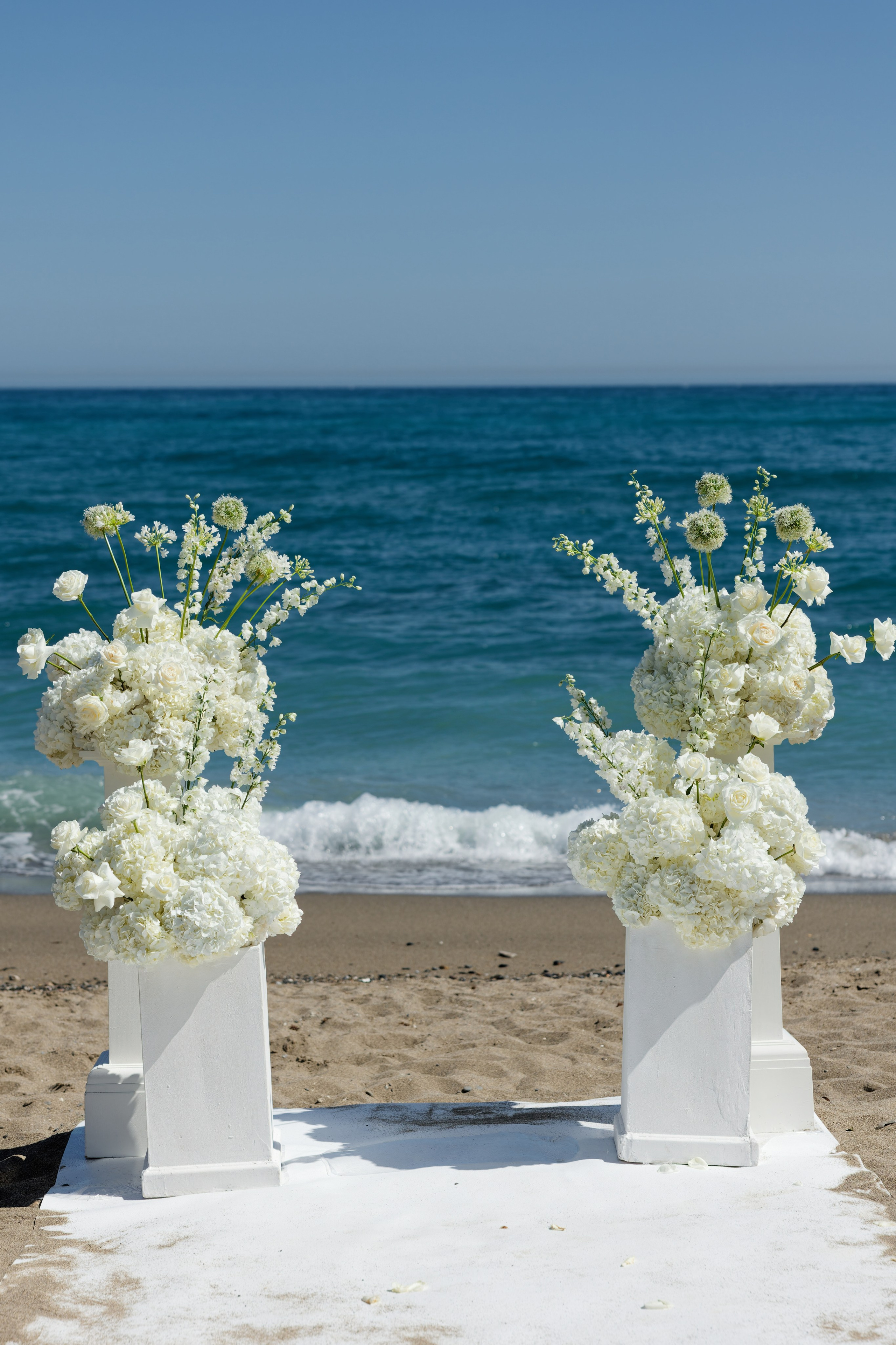 Beach Wedding in Marbella PREVIEW. Destination Wedding Photographer — Nikita Burtsev