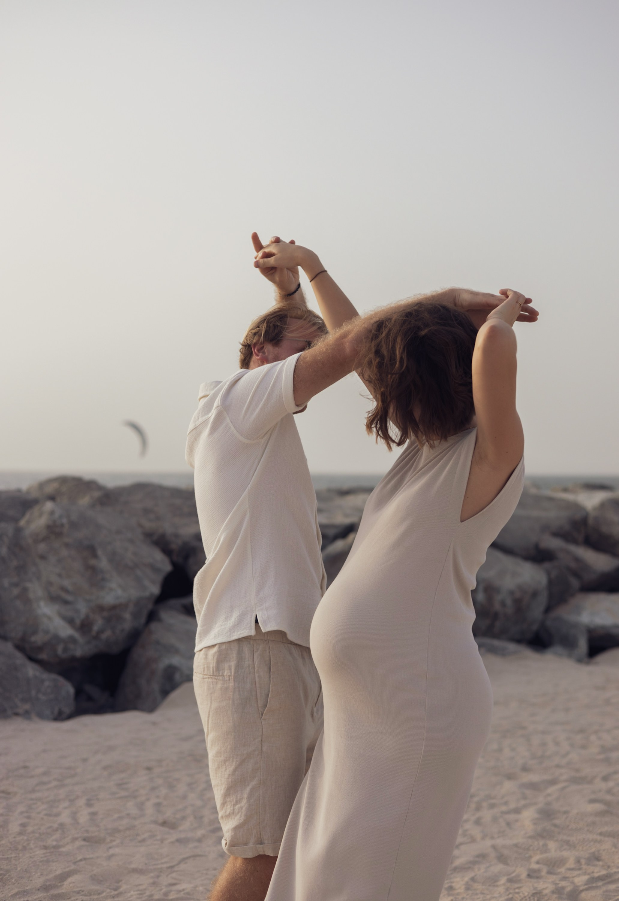 Maternity Session — Beach. Family Photographer in Dubai