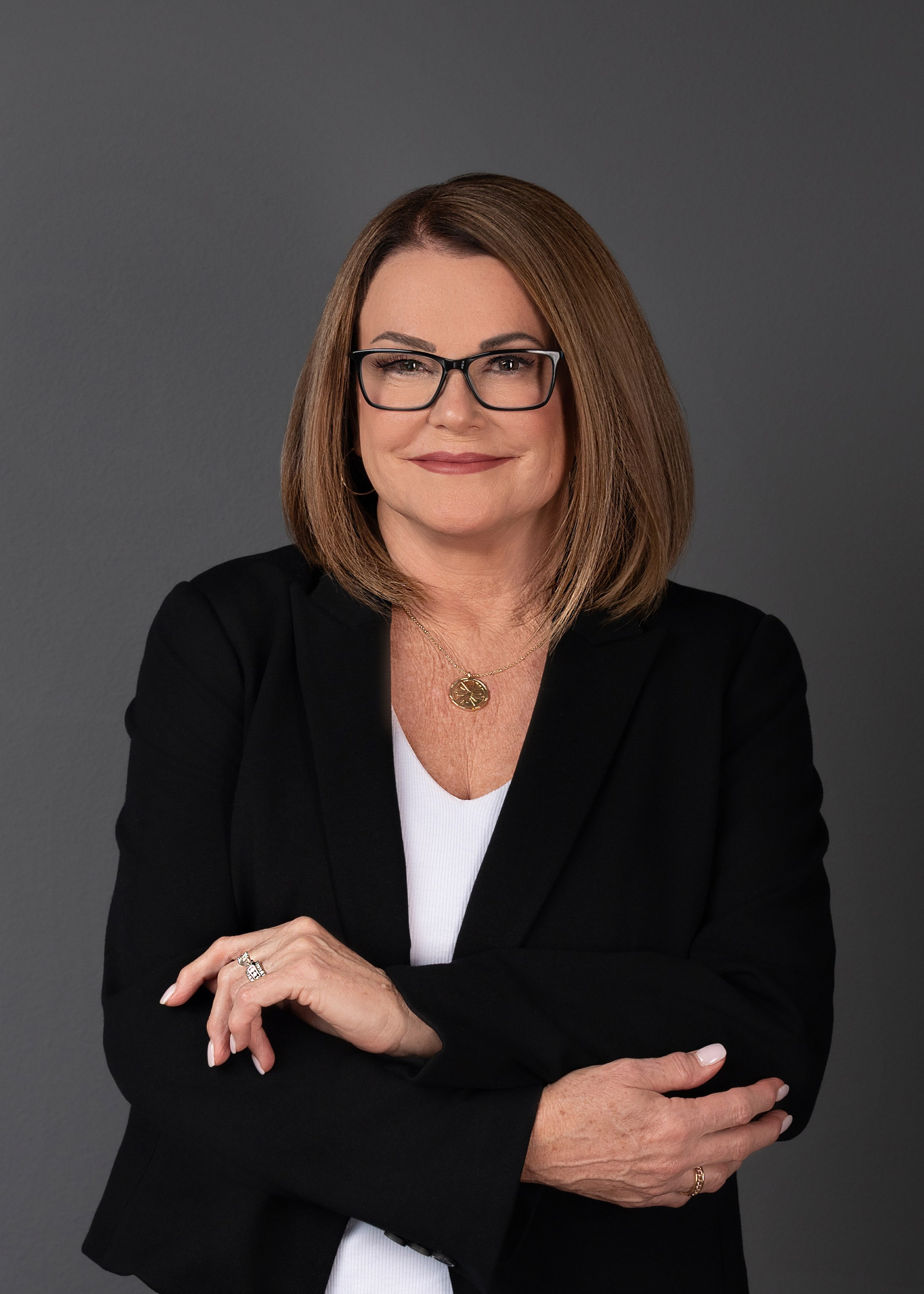 Business portrait. Portrait, kids and family photographer in Wesley Chapel Alina Alice Osipova