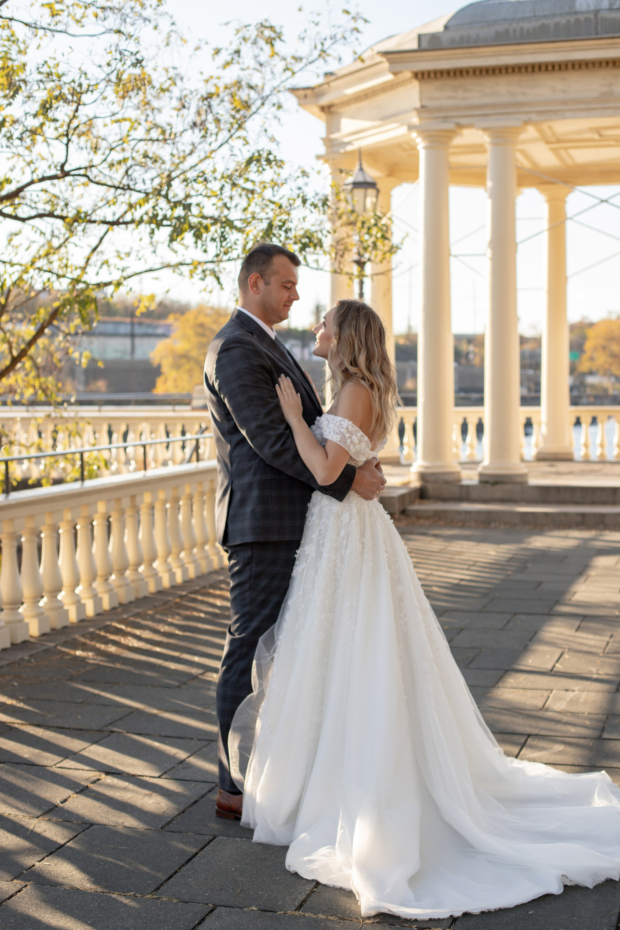Olya & Vitalyk. Wedding Photographer & Videographer
