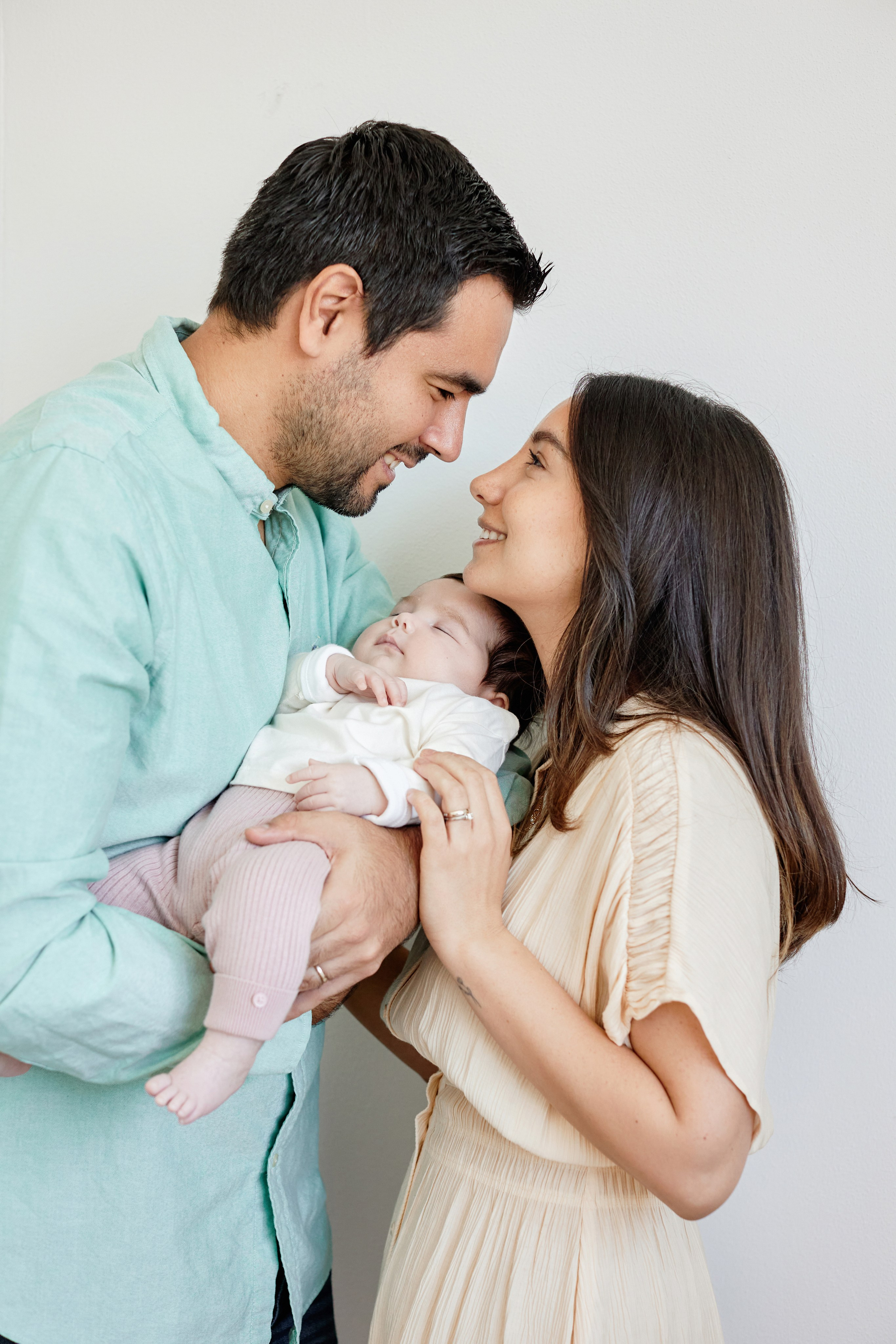 Family. Amazing photo session at a time convenient for you. Y