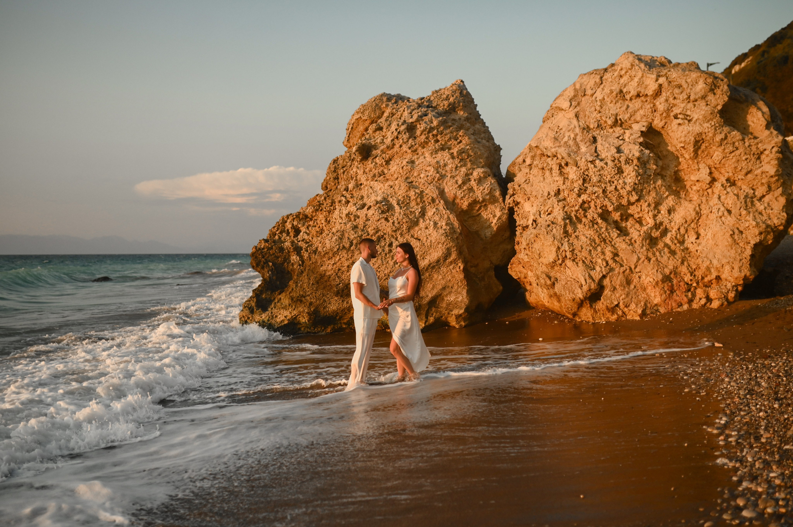 Couple Photoshoot in Rhodes. Photographer in Rhodes Island