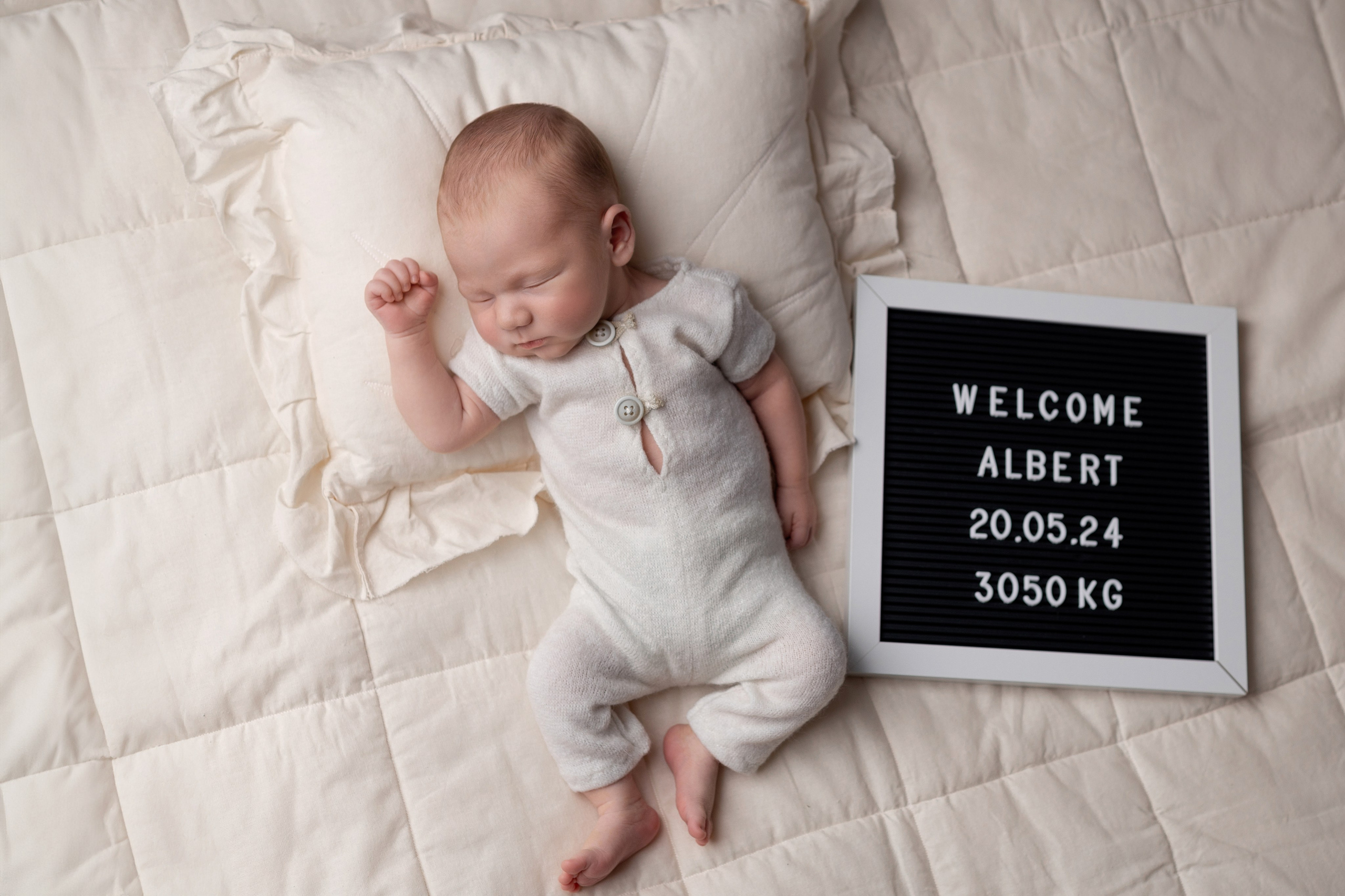 Newborn package PREMIUM. Family and newborn photographer