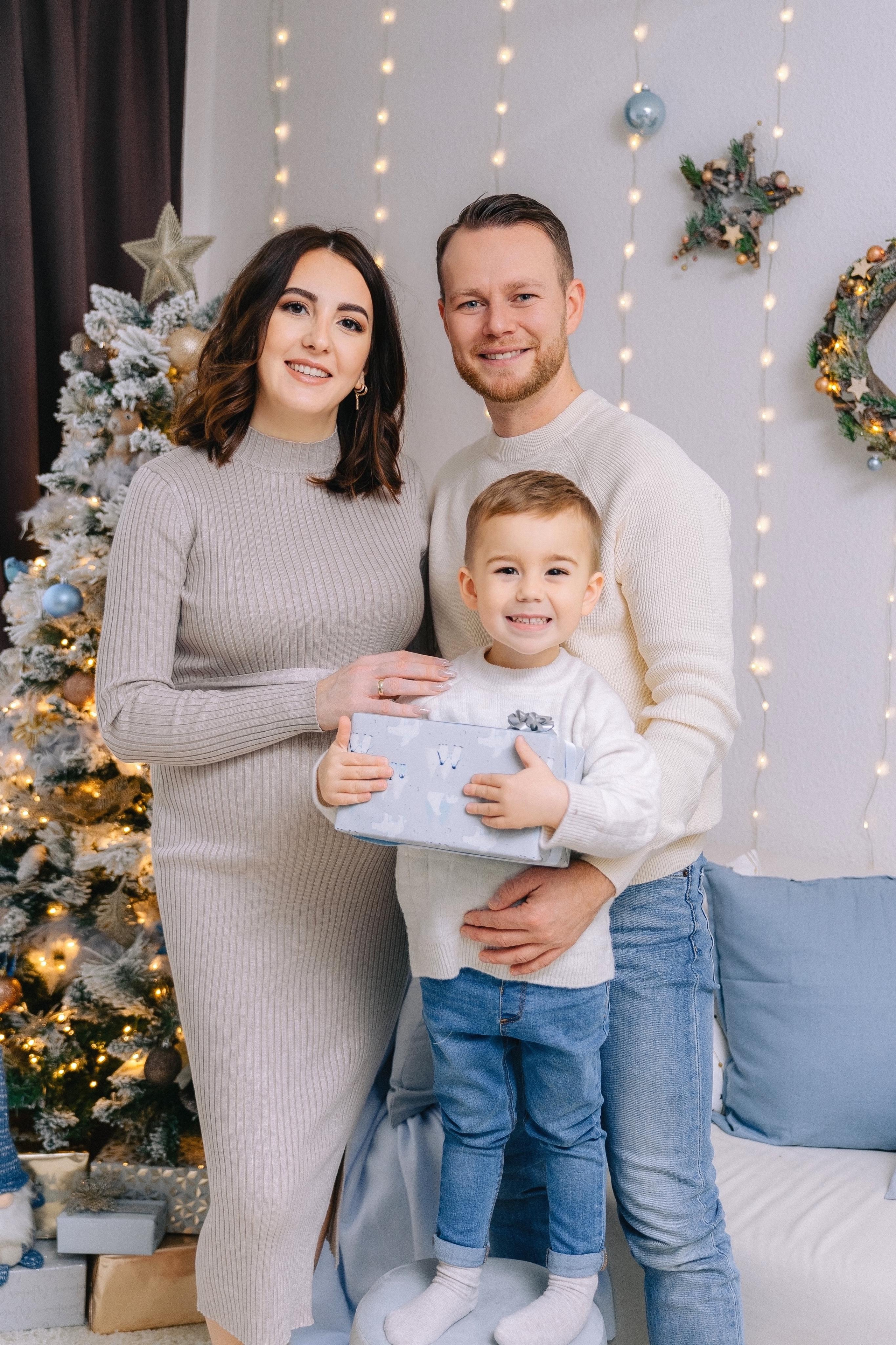 Weihnachten 2021. Fotoshooting Hannover Region, Bremen, Hamburg Fotograf - Natalia Mruck