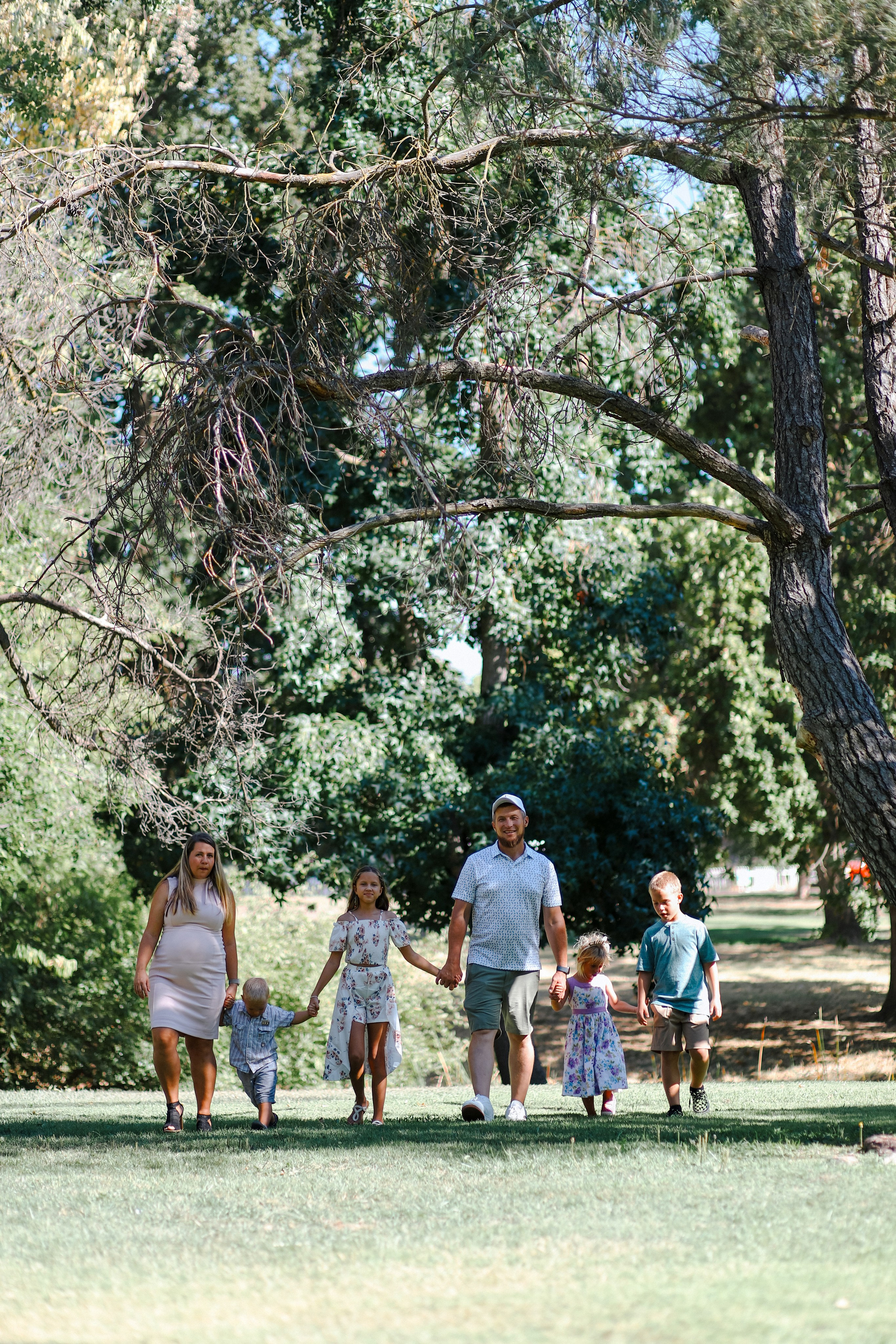 O + N + L + K + K + S. Photographer Inna Kalmykova